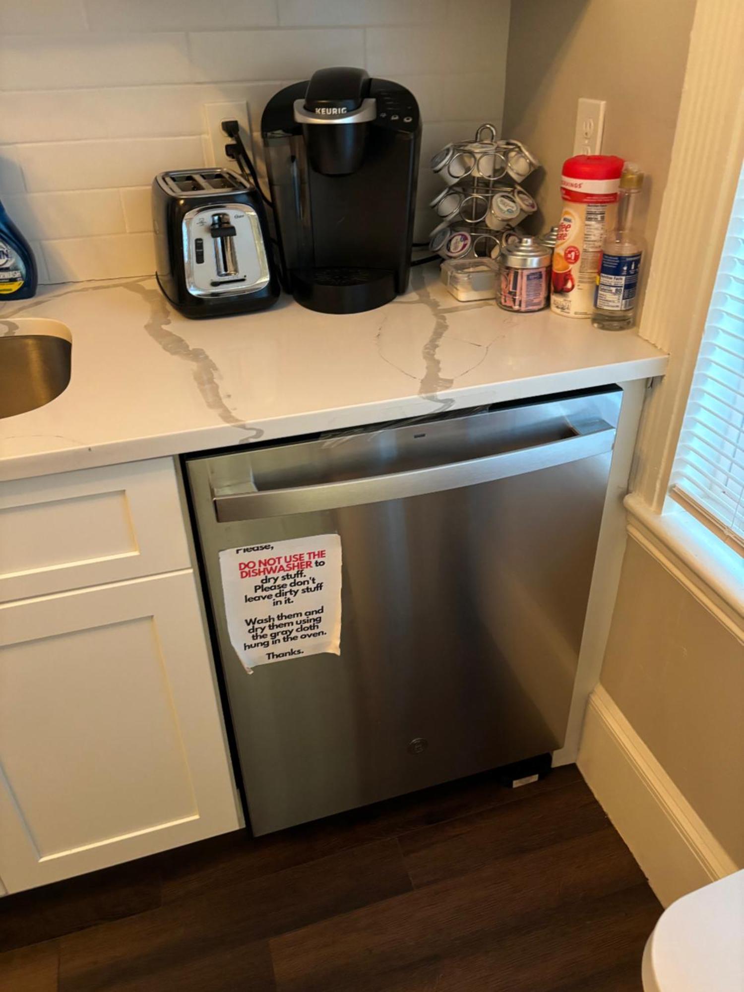 In - 3 Locations In Dorchester Homestay