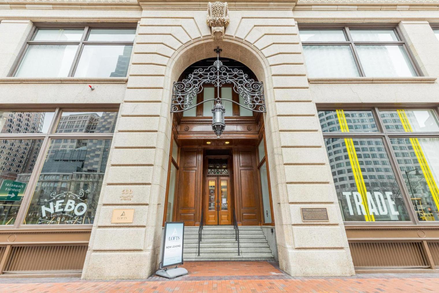 Apartment Downtown W Gym Laundry Nr Shopping Bos-987 Boston