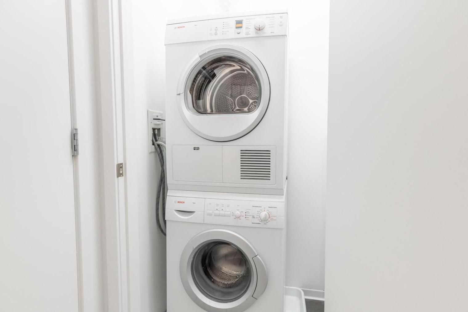Downtown W Gym Laundry Nr Shopping Bos-987 Apartment *