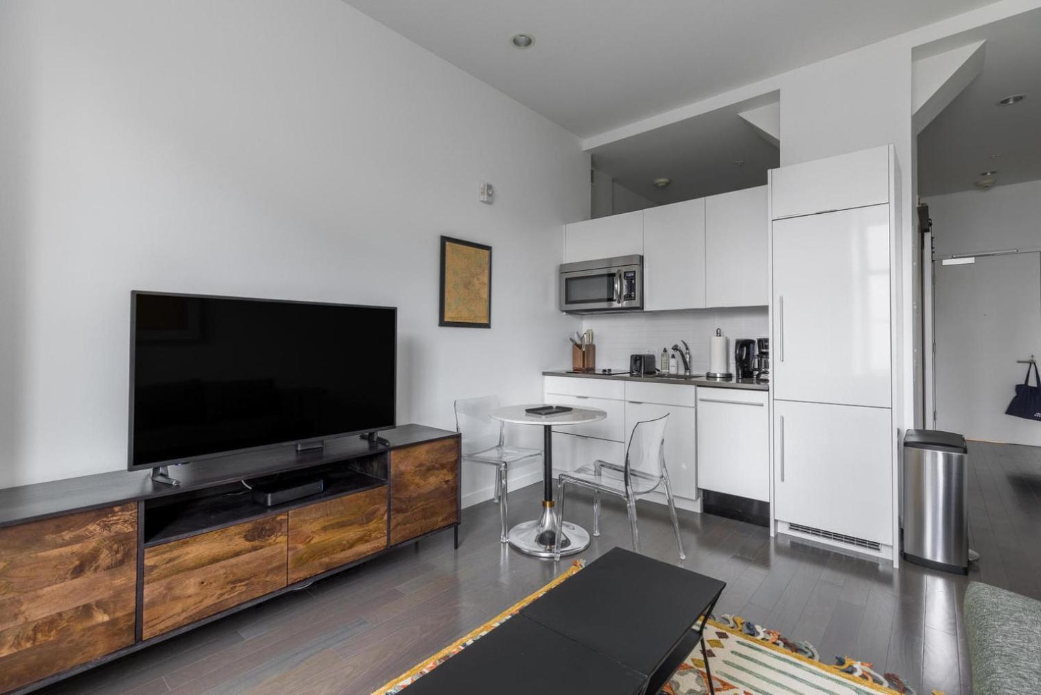 Apartment Downtown W Gym Laundry Nr Shopping Bos-987 Boston