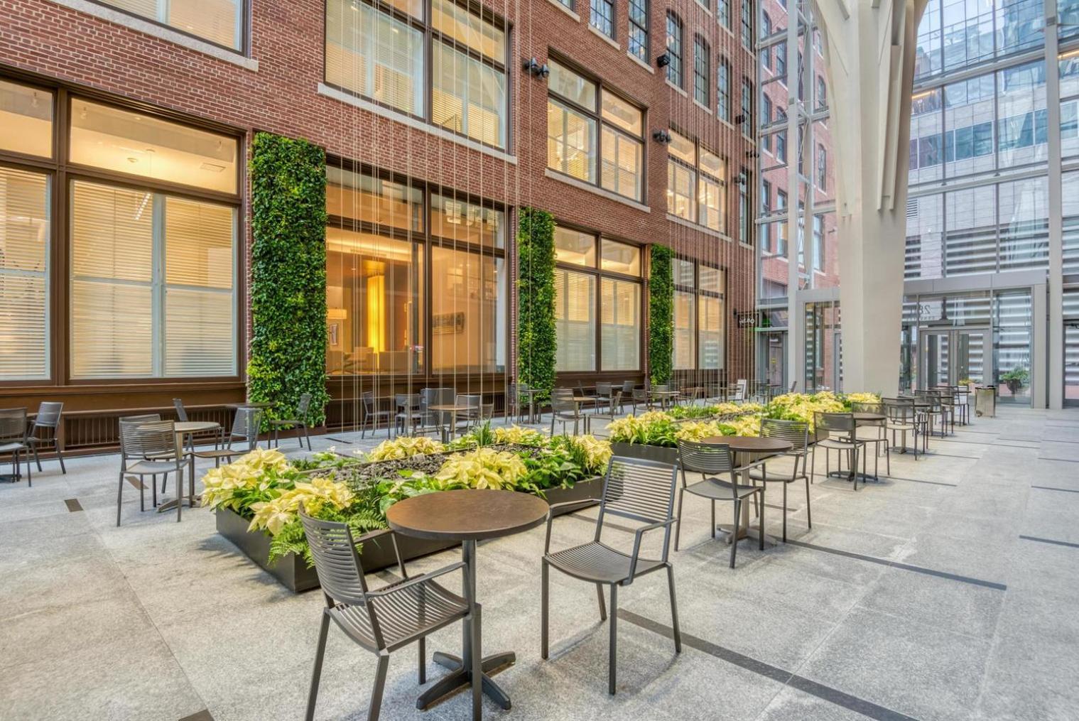 Apartment Downtown W Gym Laundry Nr Shopping Bos-987 Boston