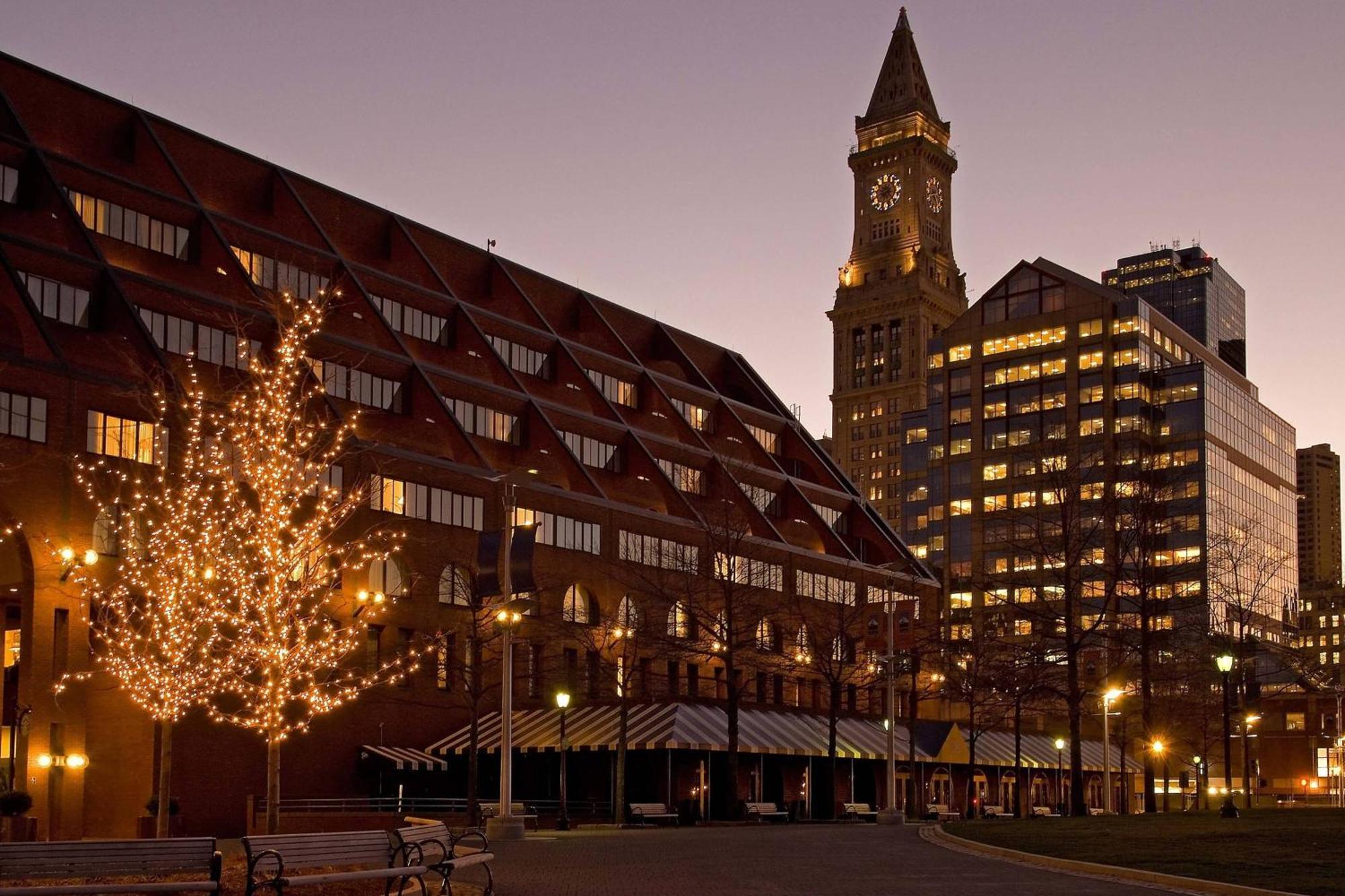 Marriott Long Wharf 4*