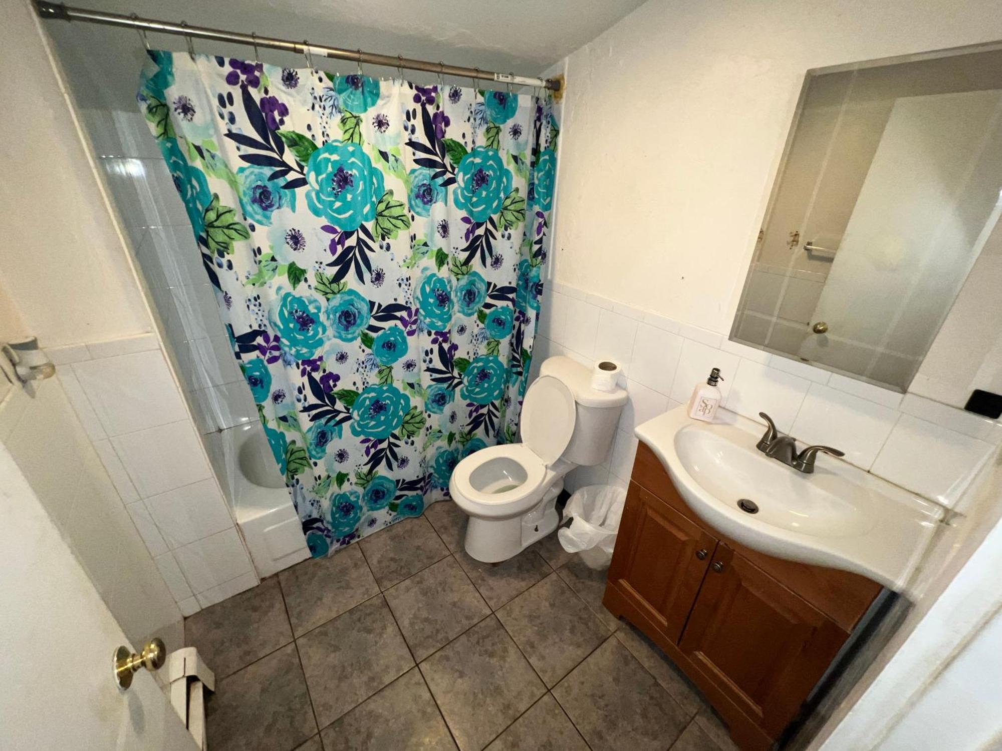 Private Bedroom Near *