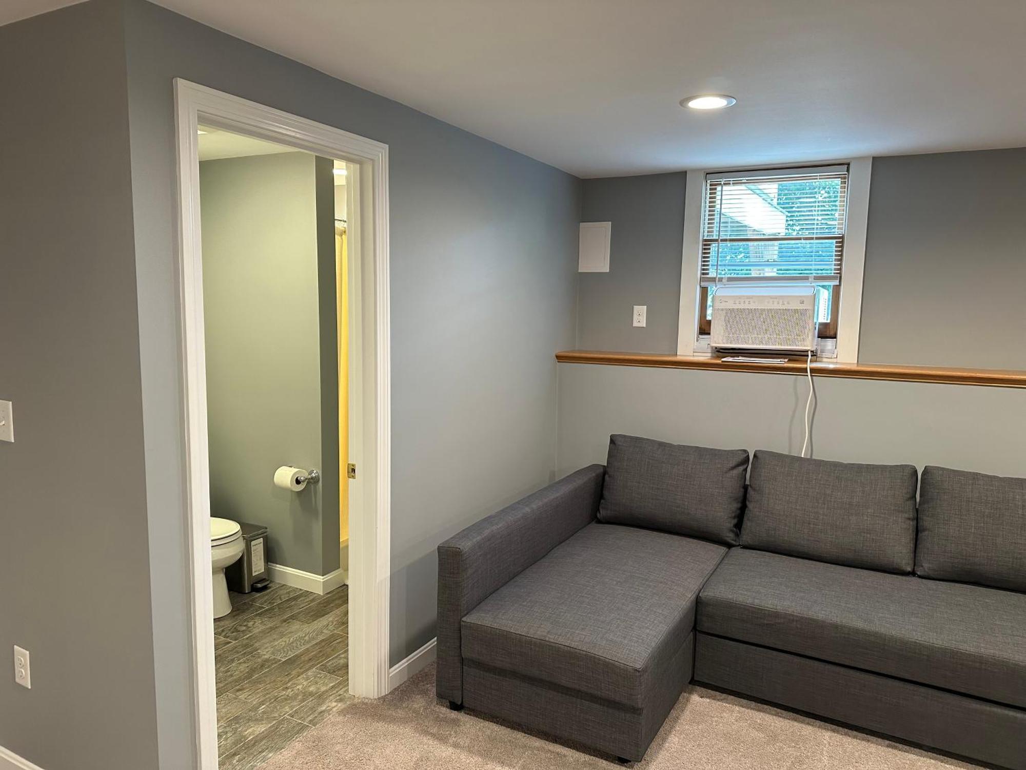Single Family House - Super Quiet And Private Holiday home Boston