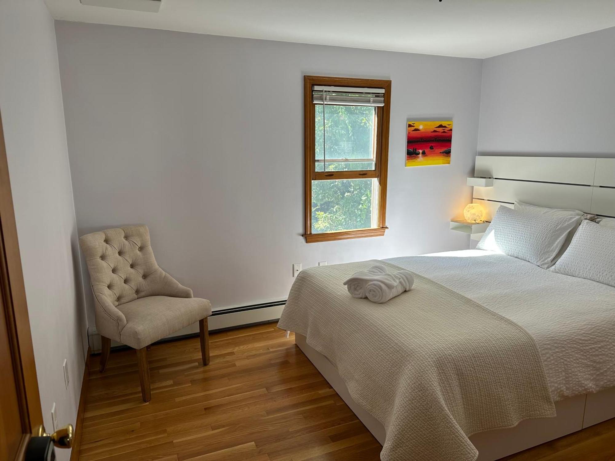Single Family House - Super Quiet And Private Holiday home Boston