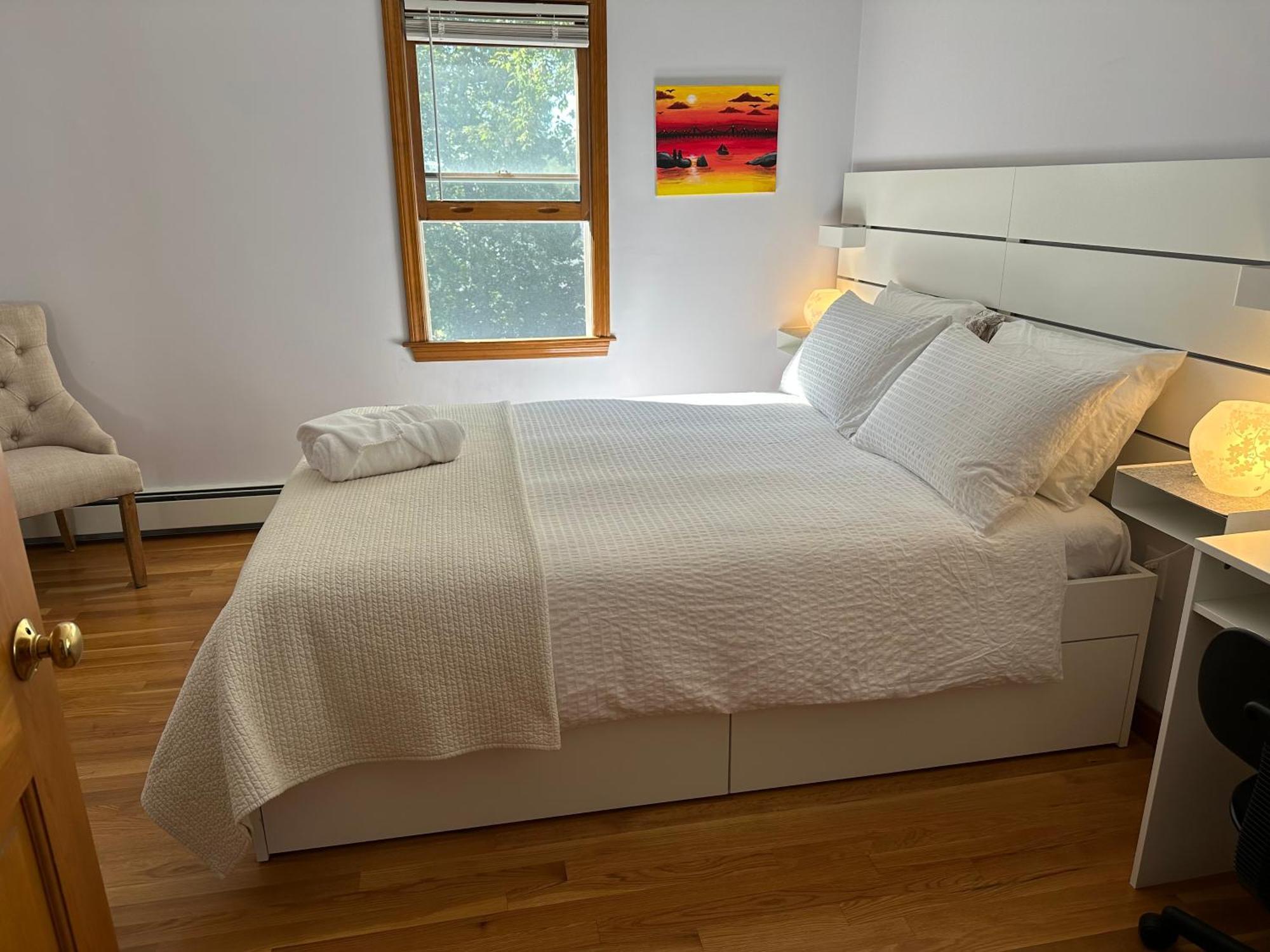 Single Family House - Super Quiet And Private Holiday home Boston
