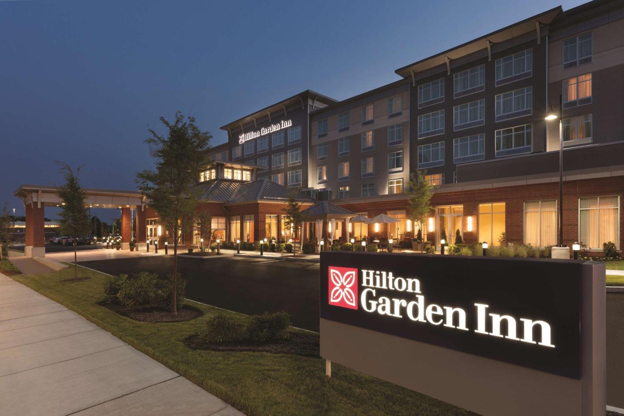 Hotel Hilton Garden Logan Airport Boston