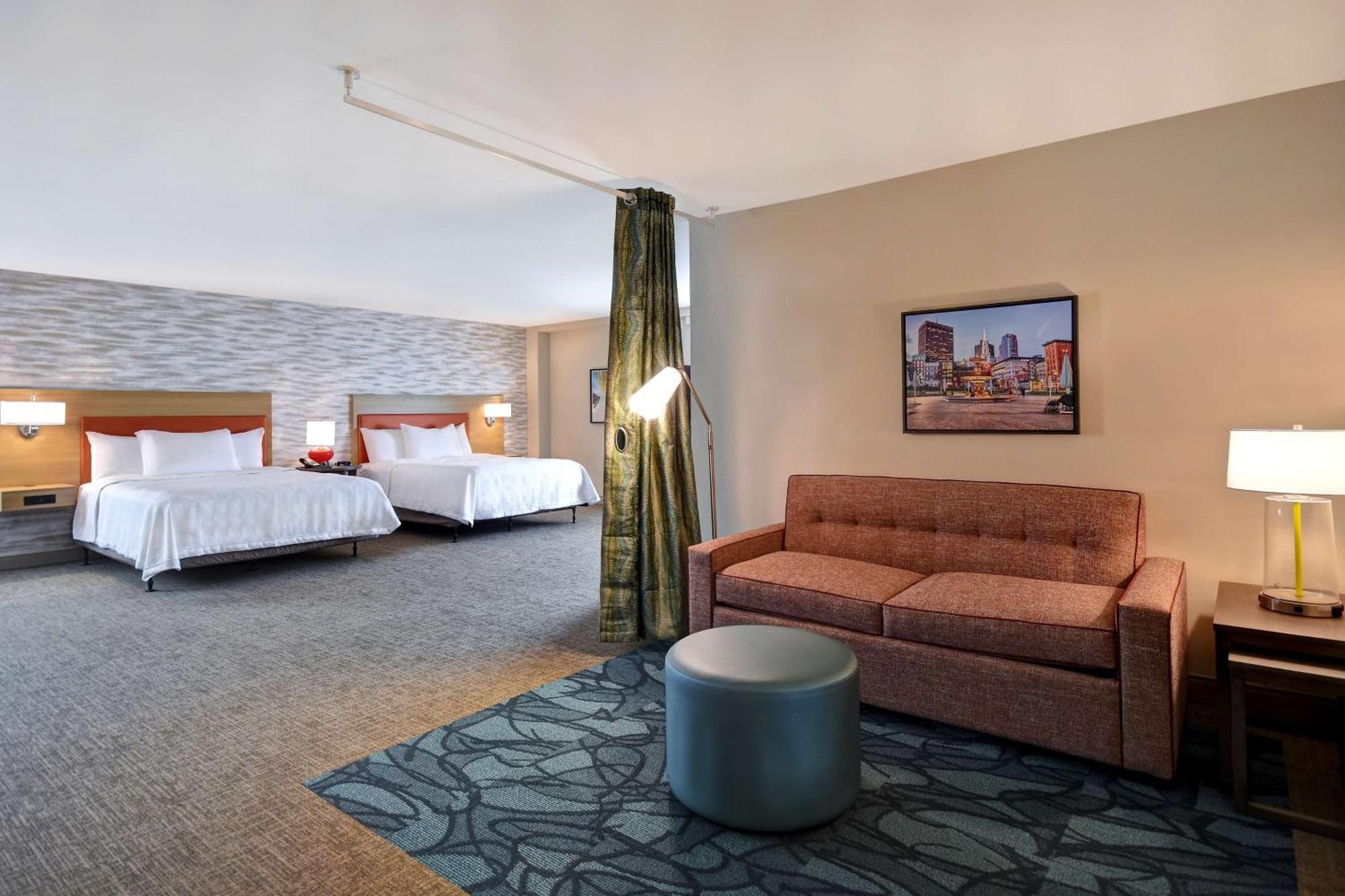 Hotel Home2 By Hilton South Bay 3*