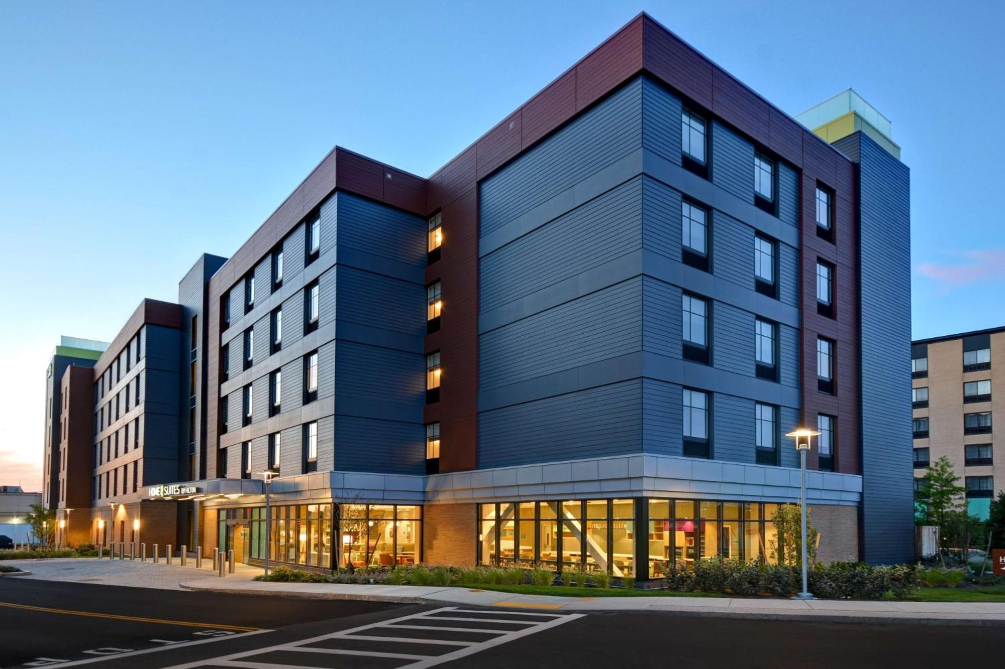 Home2 By Hilton South Bay 3* Boston