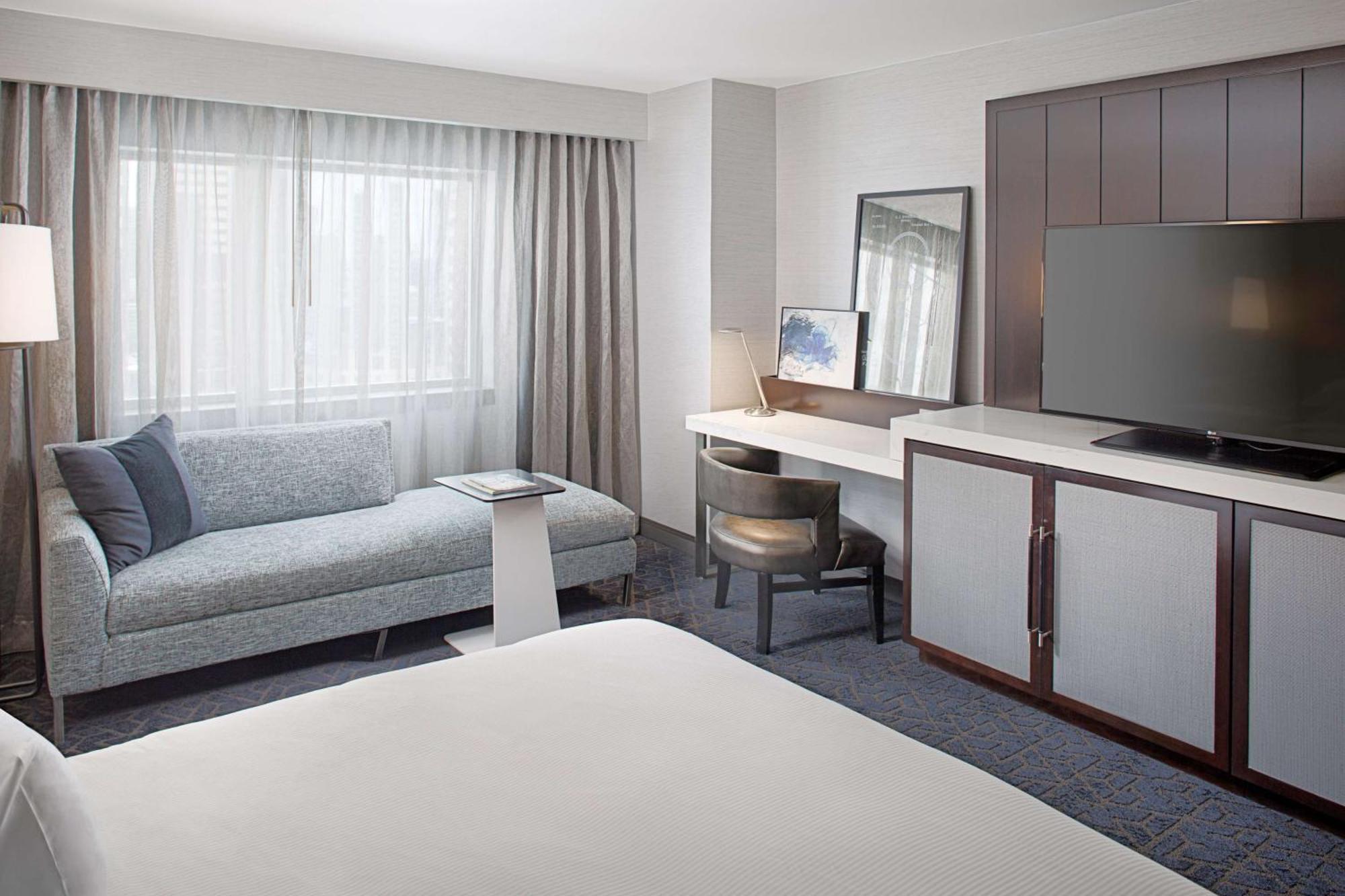 Hilton Back Bay Hotel
