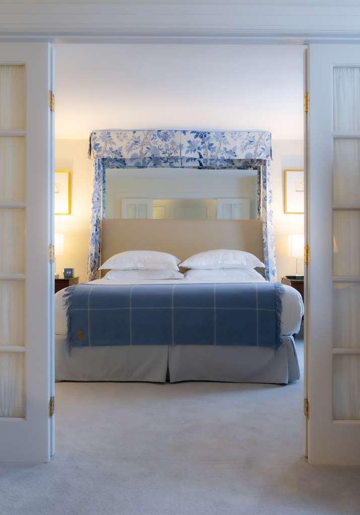 The Eliot Hotel 5*