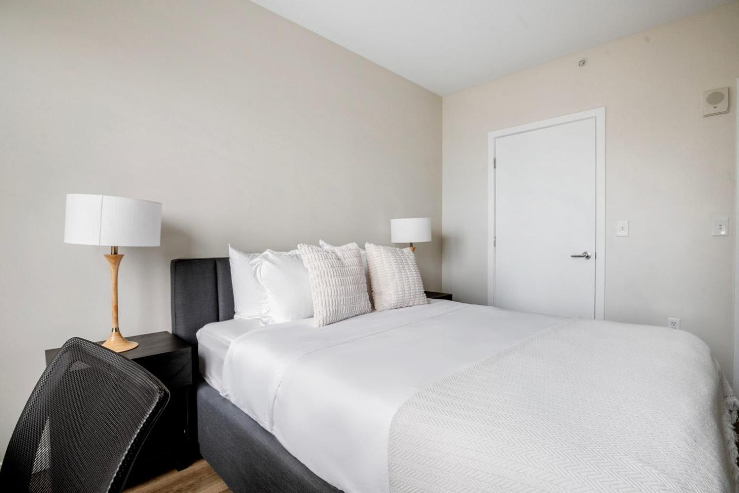 Apartment East Cambridge 1br W Gym Wd Near T Stop Bos-961 Boston