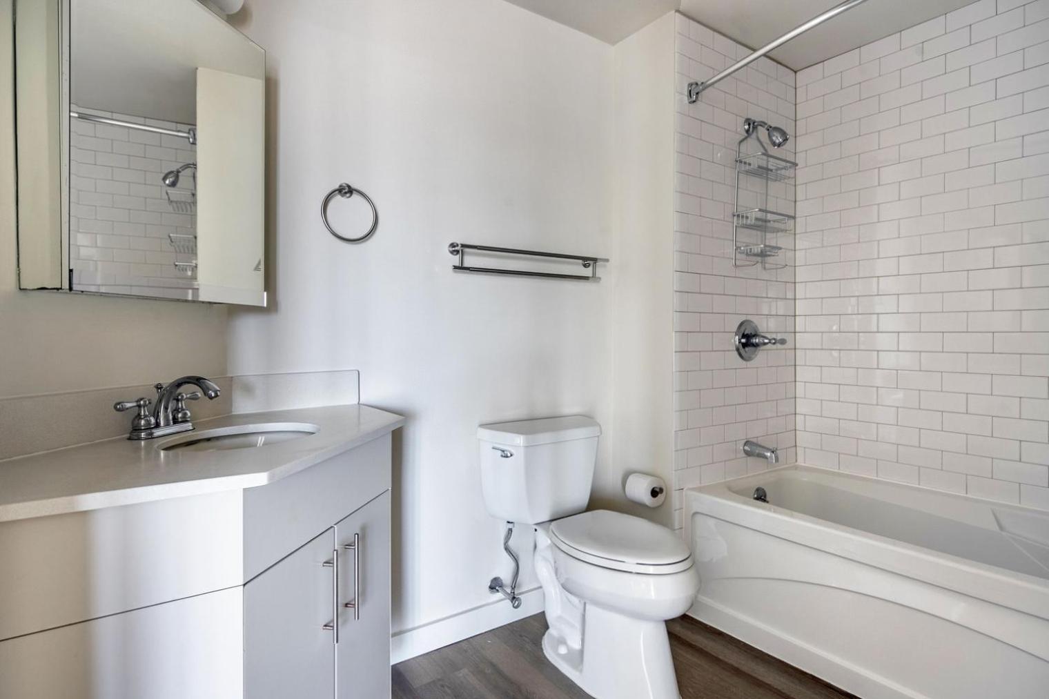 East Cambridge 1br W Gym Wd Near T Stop Bos-958 Boston