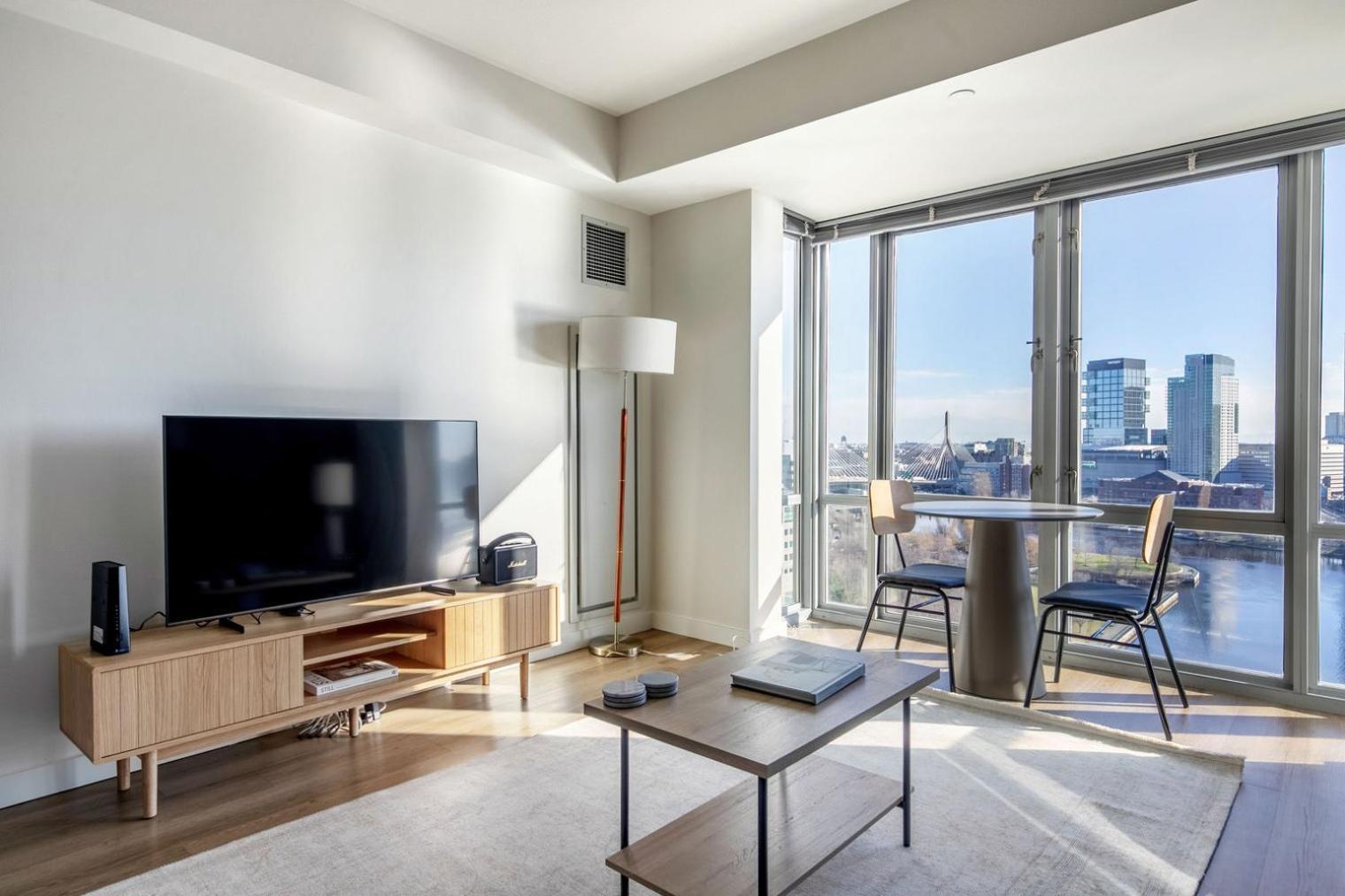 East Cambridge 1br W Gym Wd Near T Stop Bos-958 *