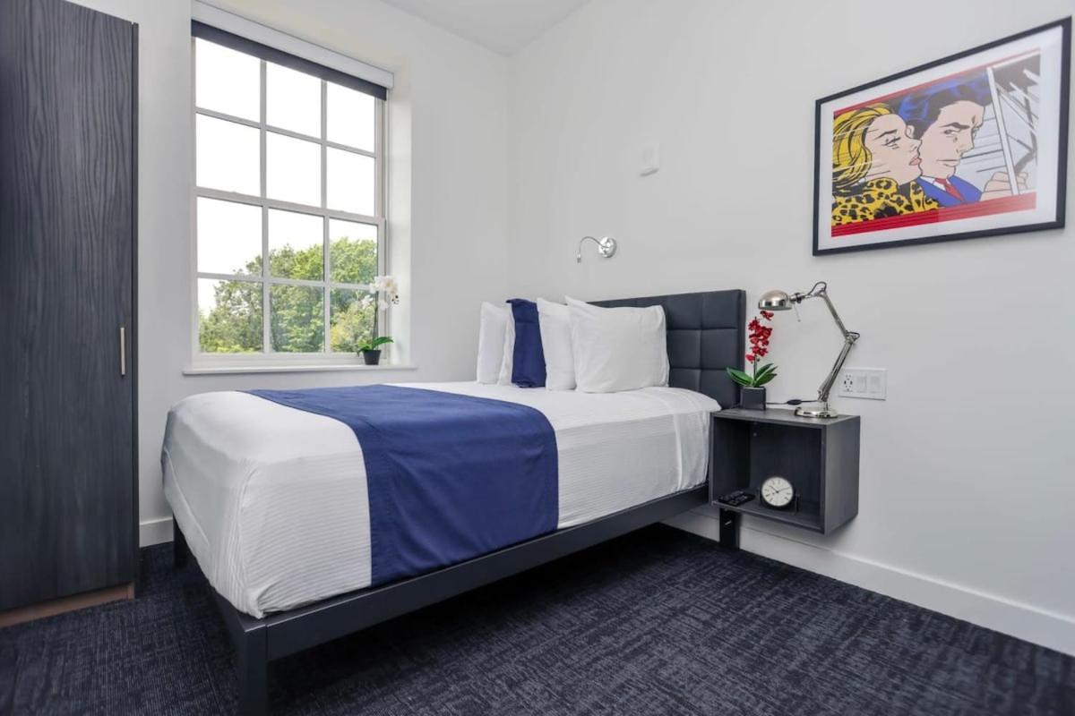 Stylish Studio In Historic Boston