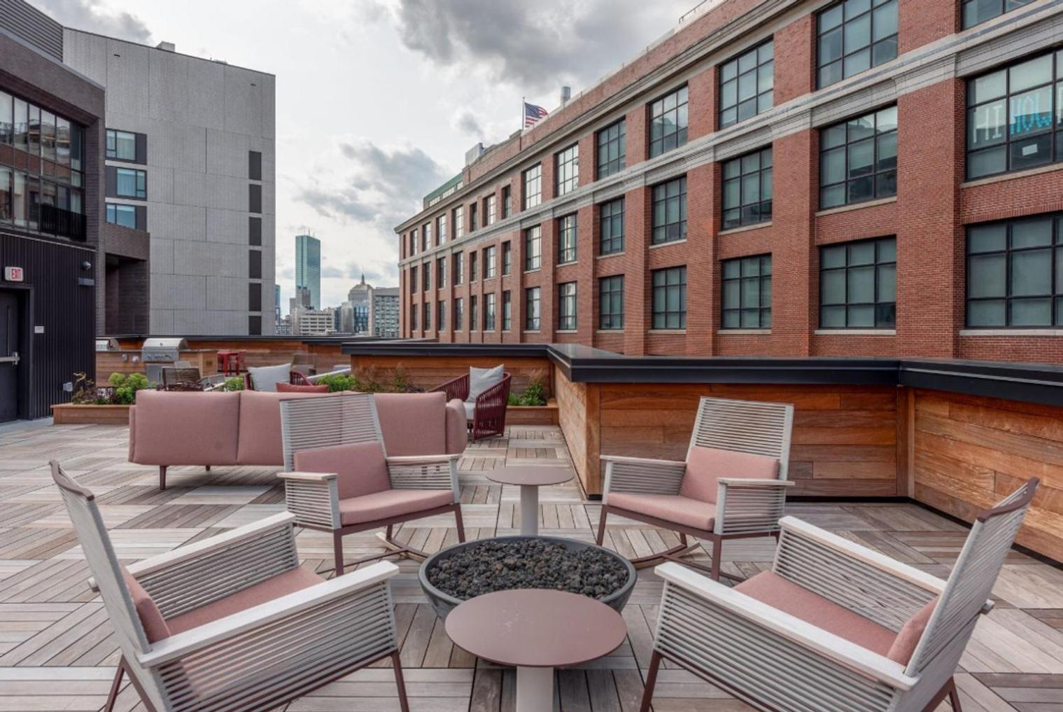 South W Wd Nr Red Line Bos-886 Apartment Boston