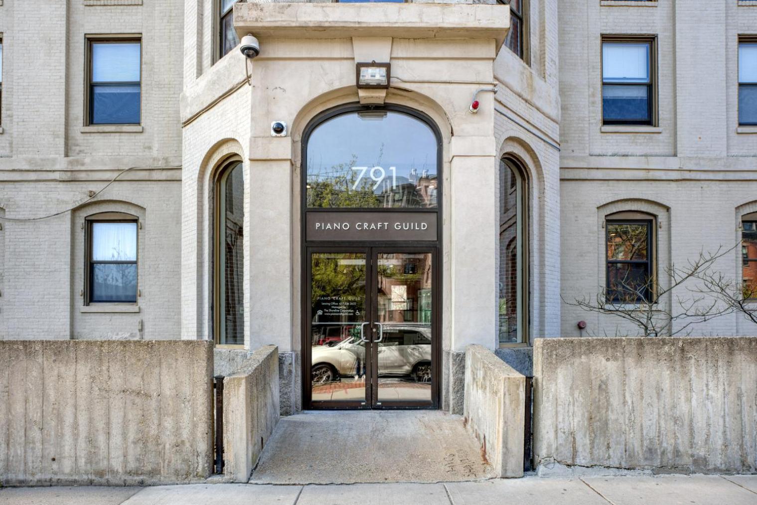 S End Loft W Pool Art Gallery Steps To T Bos-356 Apartment Boston
