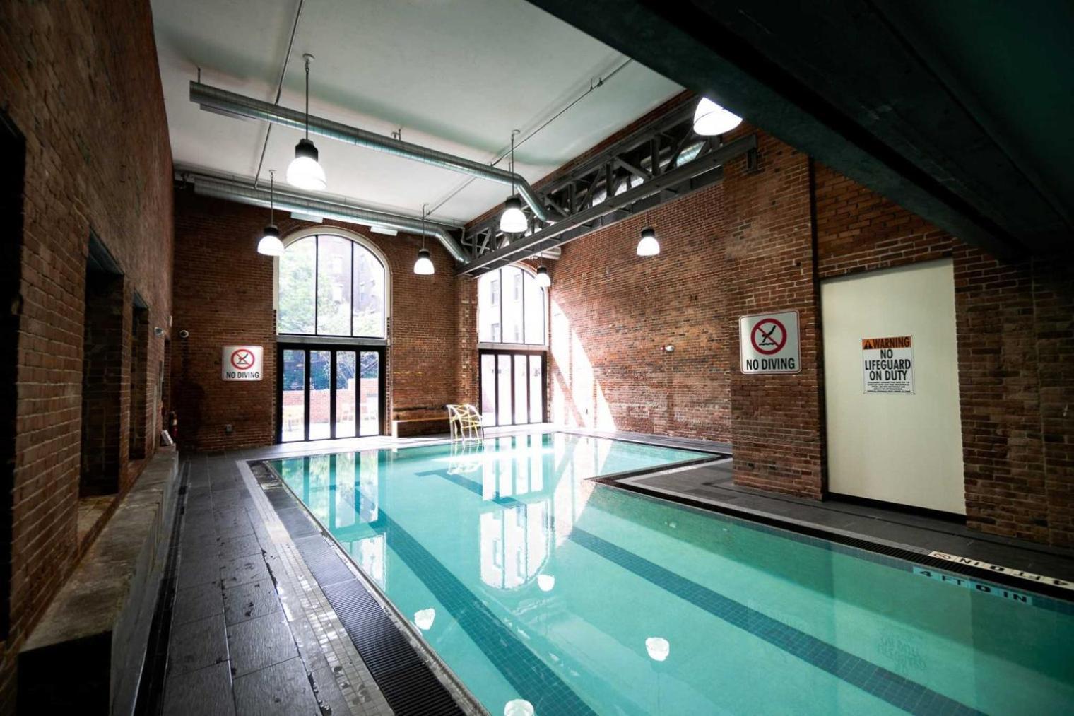 S End Loft W Pool Art Gallery Steps To T Bos-356 Apartment