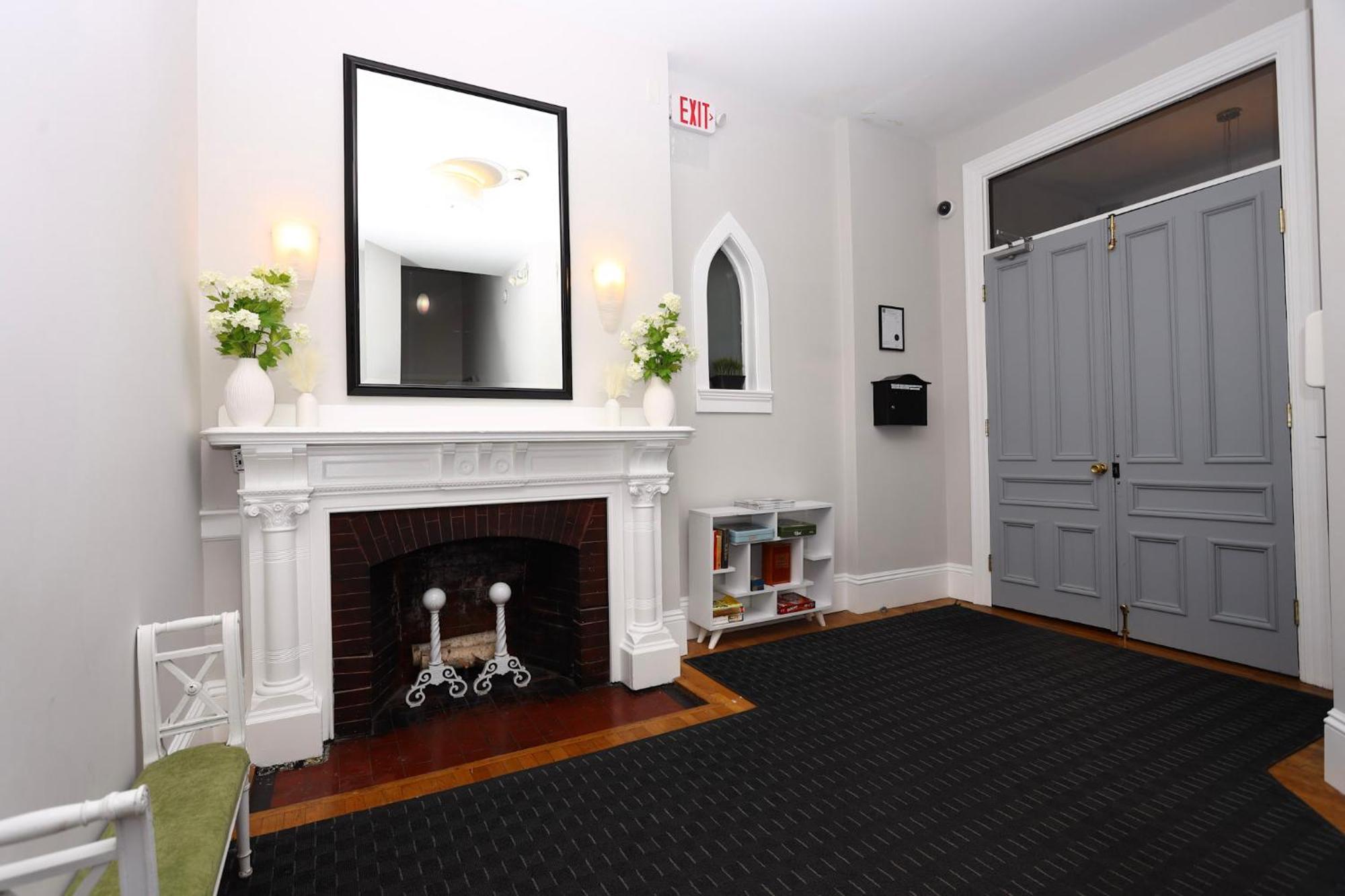 Apartment Cozy & Stylish Newbury Street Studio, #9 *