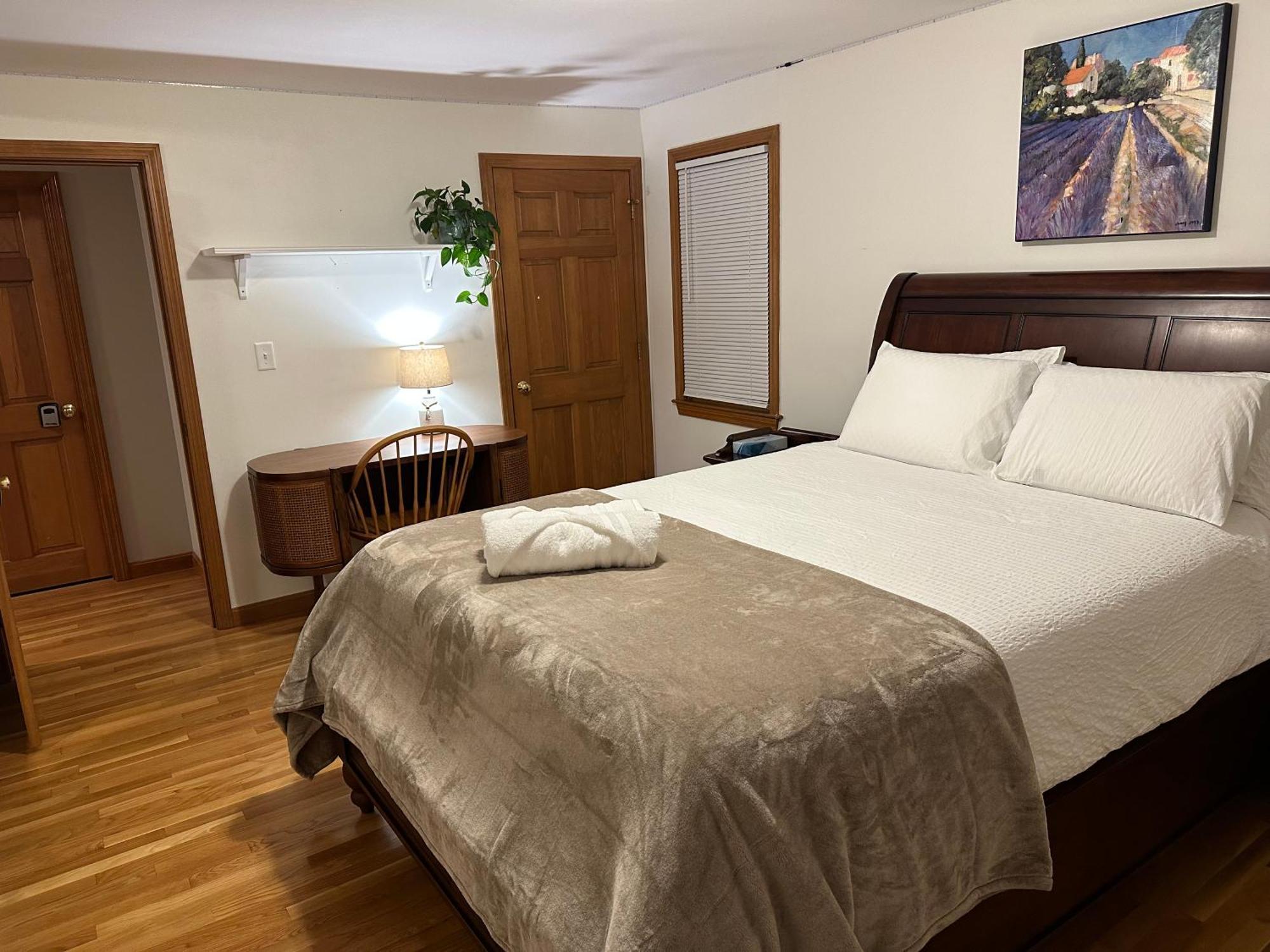Single Family House - Super Quiet And Private Boston