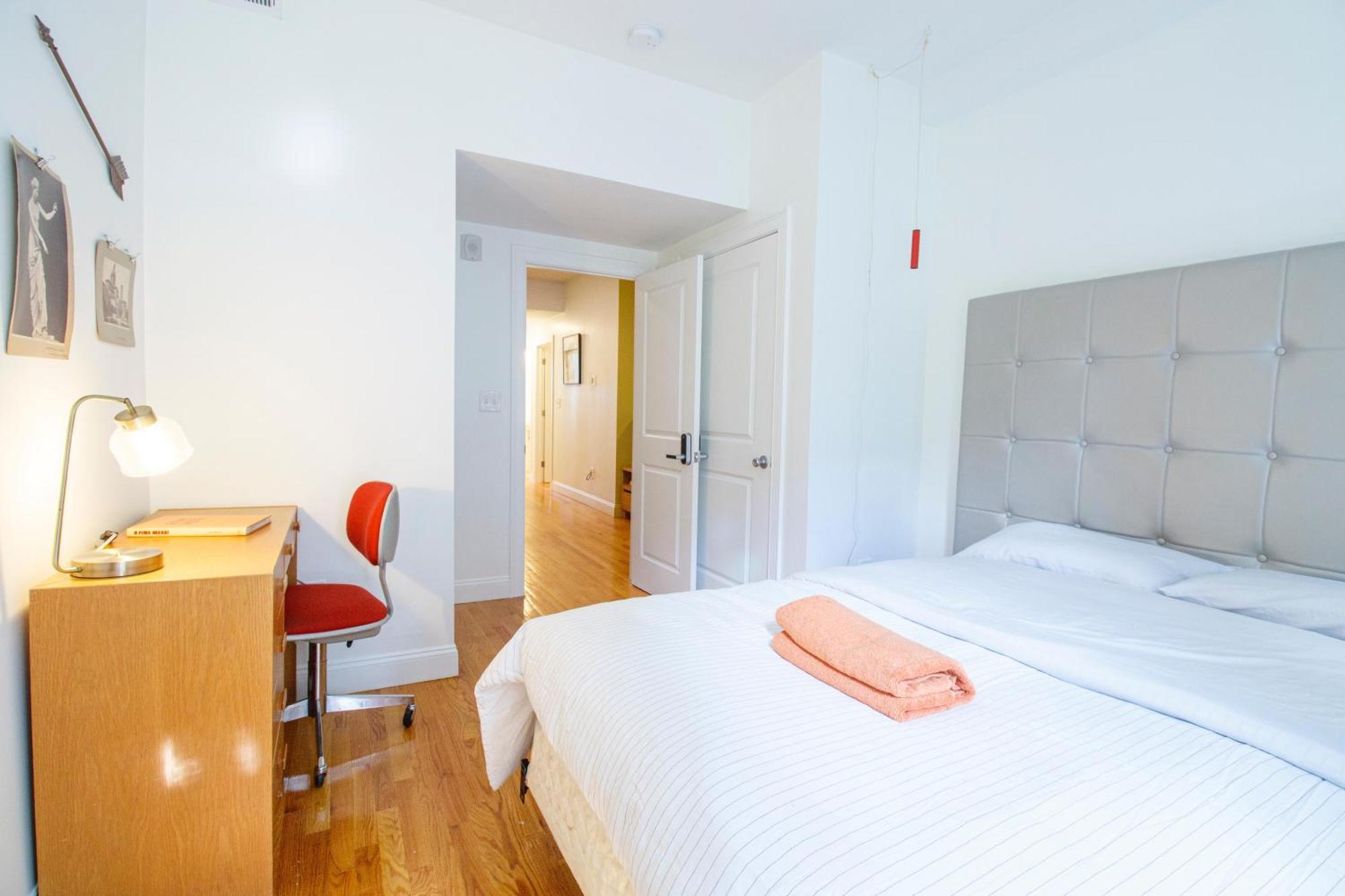 Apartment 4br 1,5bh Sunny Apt In Roxbury