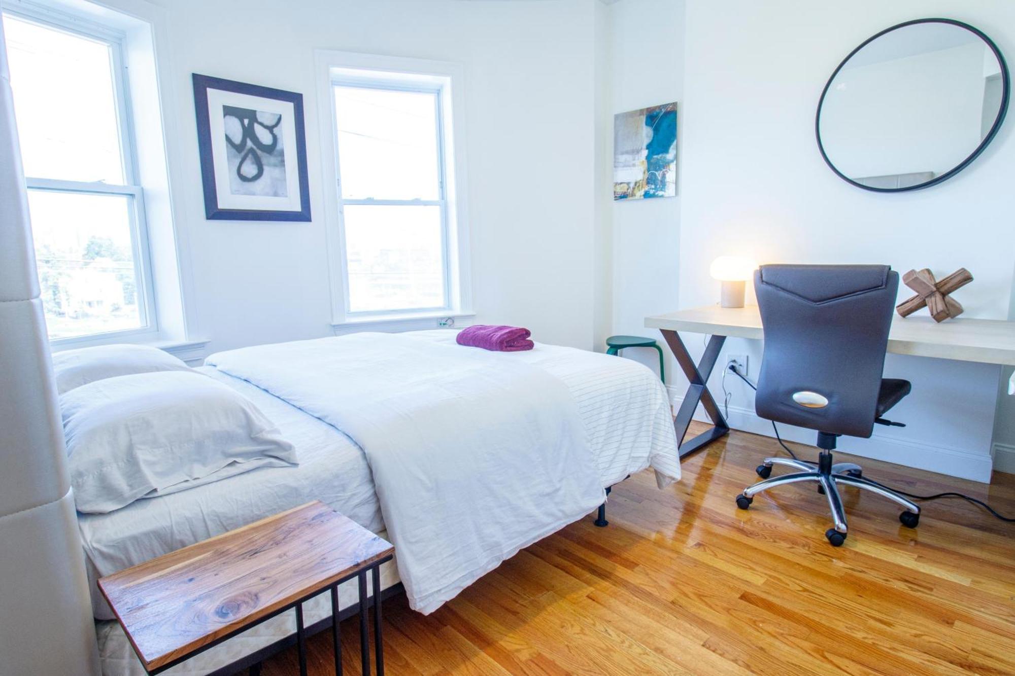 4br 1,5bh Sunny Apt In Roxbury Apartment Boston