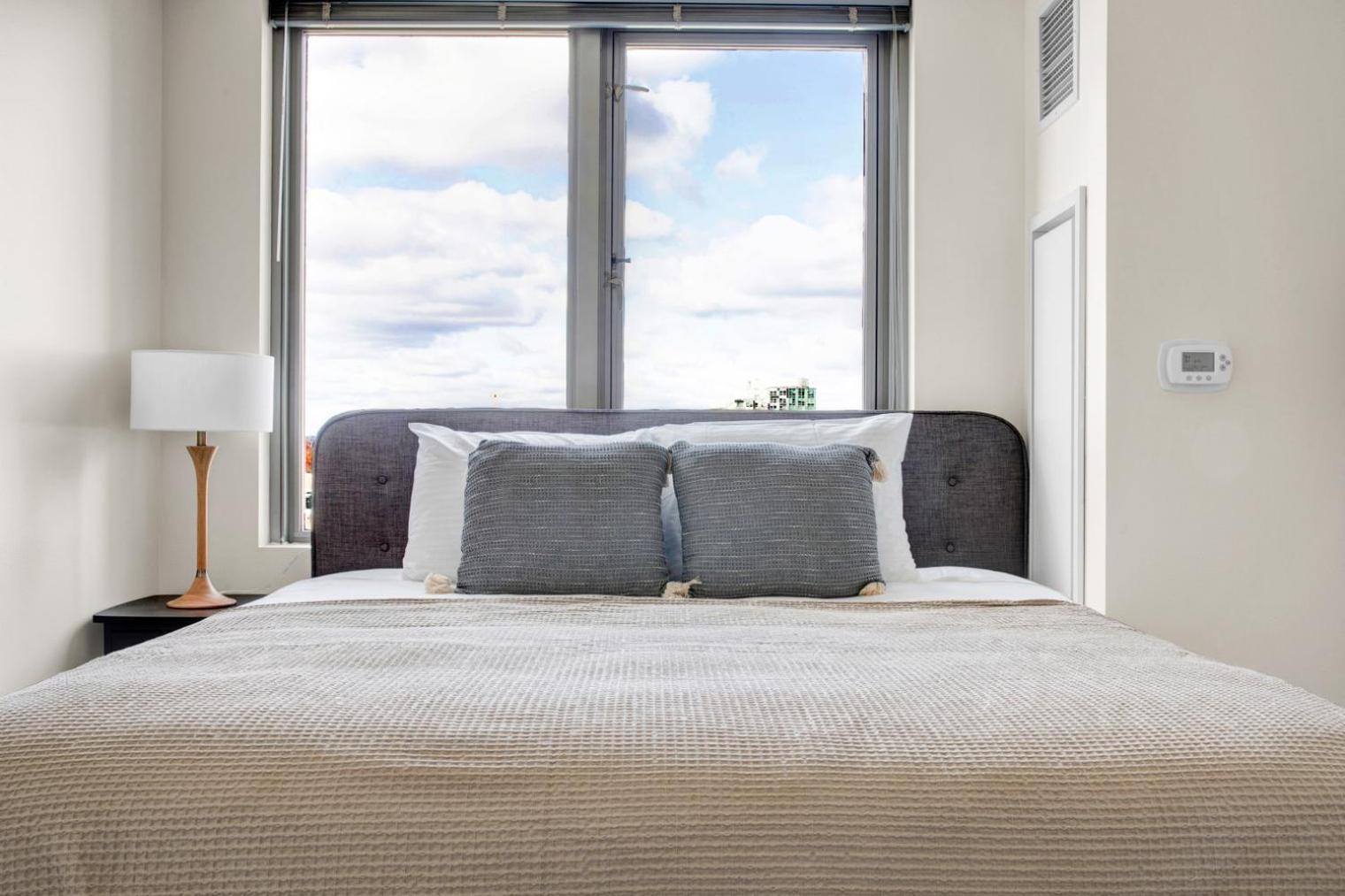 Apartment E Cambridge 2b2b W Wd Gym Steps From T Bos-520 *