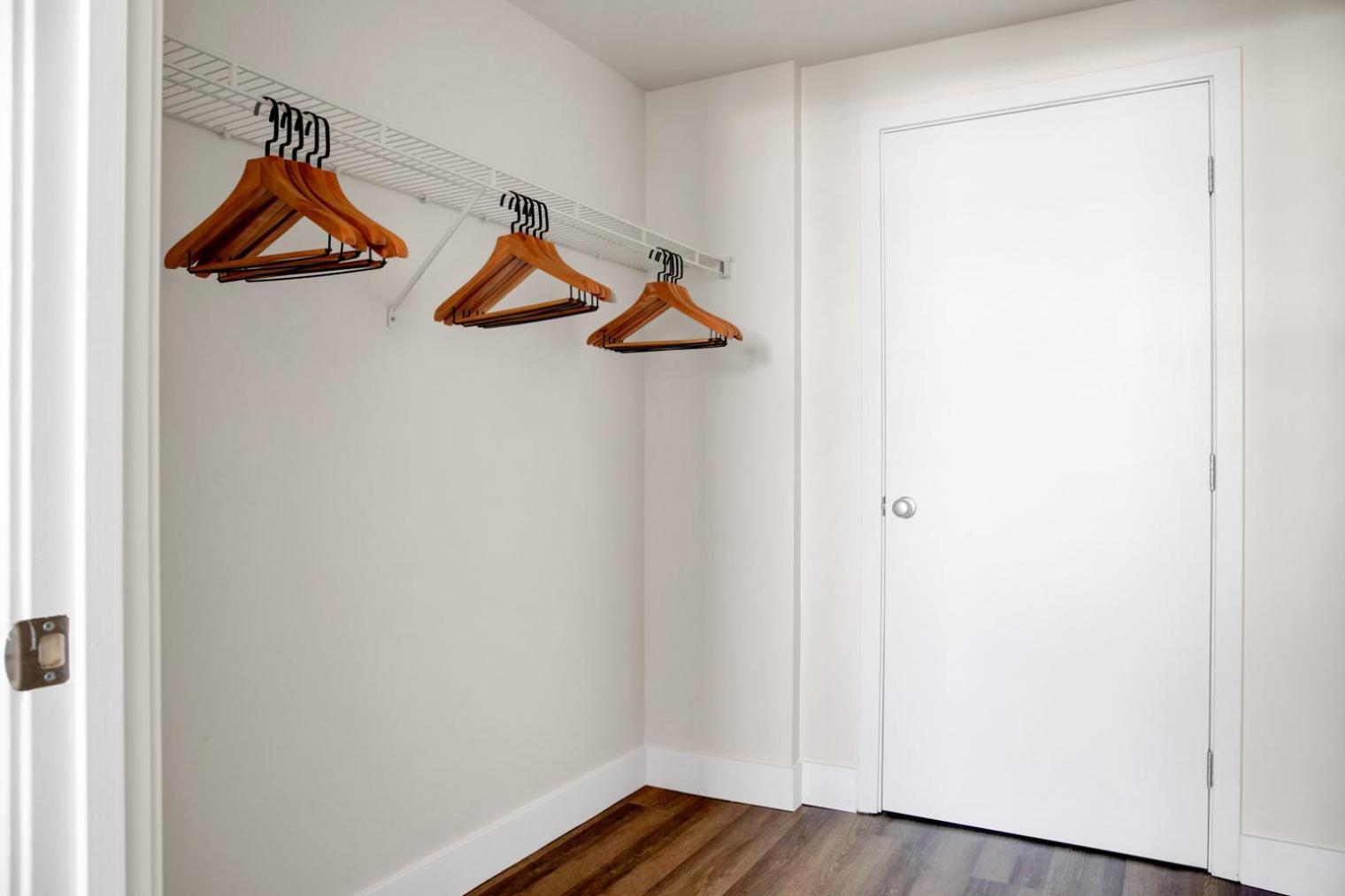 Apartment E Cambridge 2b2b W Wd Gym Steps From T Bos-520 *