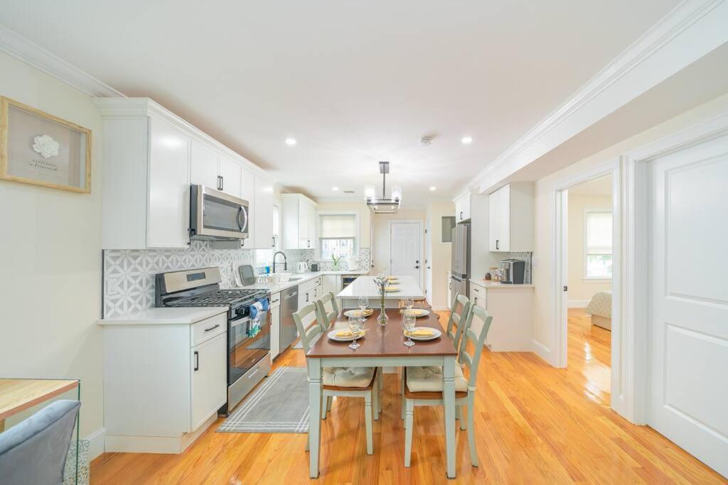 80-2 4br - Bright Family Near Asian Supermarket *