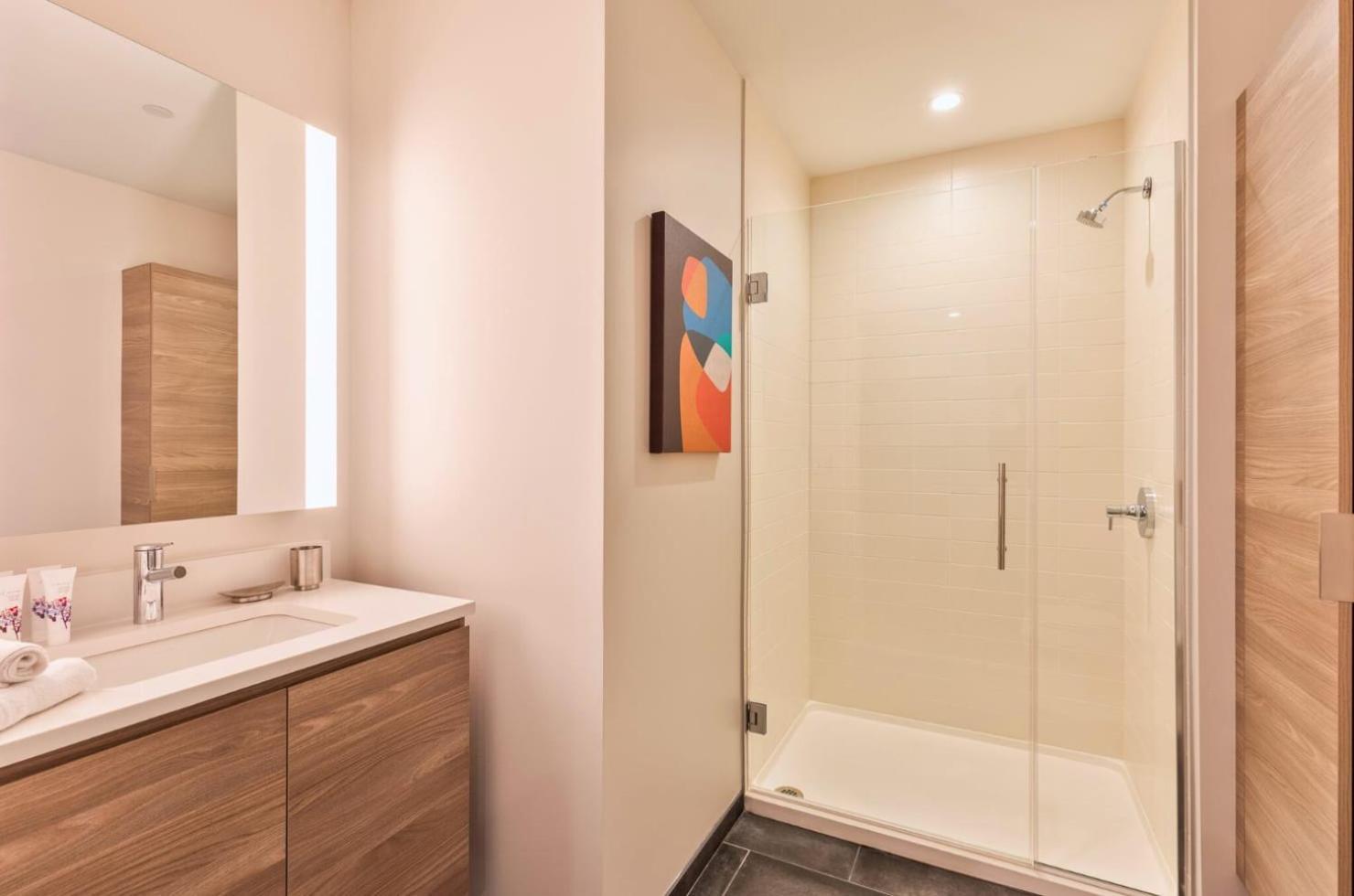 Gorgeous With Pool Views - Alx-1118 Boston