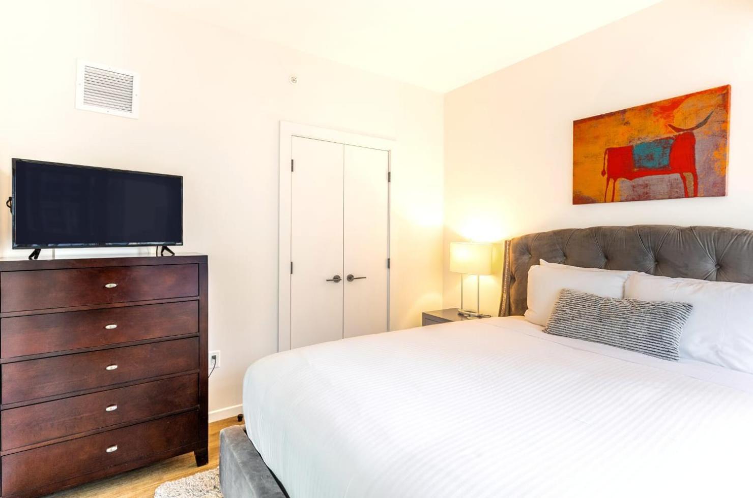 Modern With Views - Alx-1207 * Boston