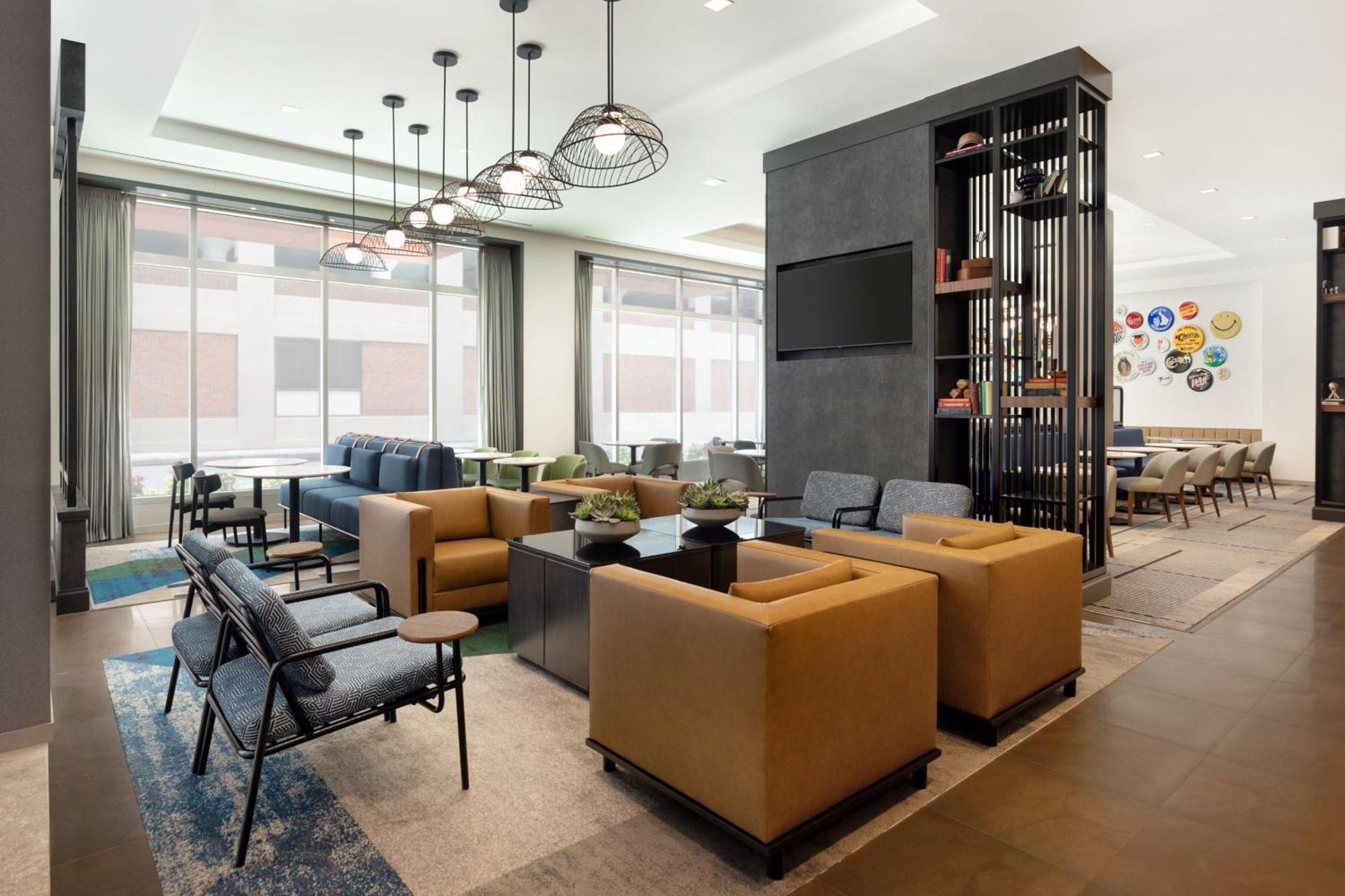 Hotel By Marriott Back Bay/fenway Boston