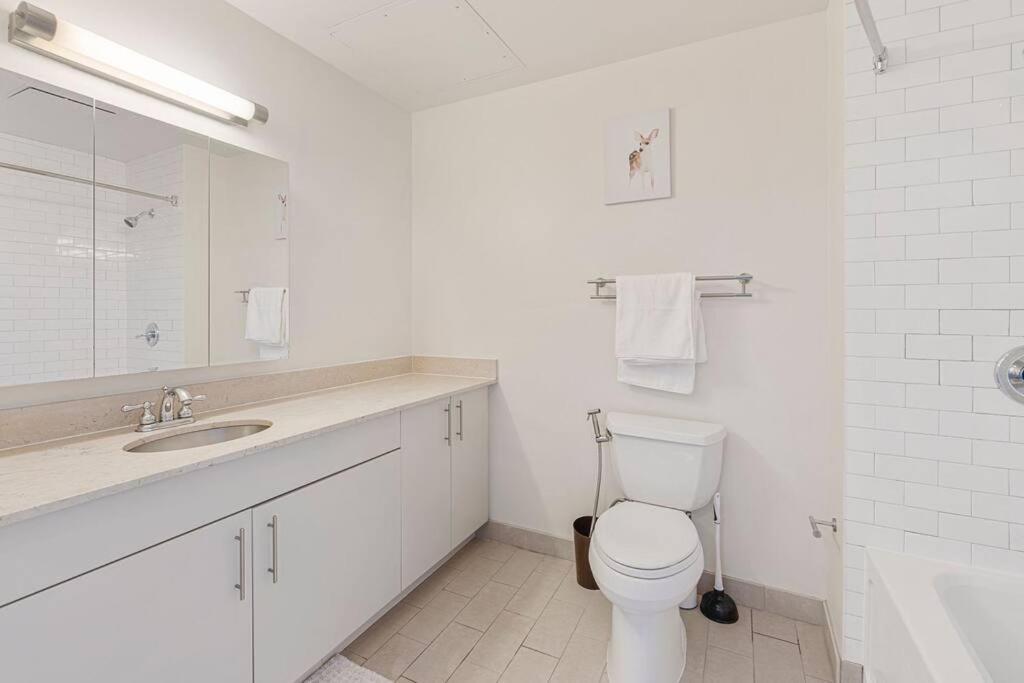 Apartment Tranquil 2 Bedroom 2ba With Stunning Views *