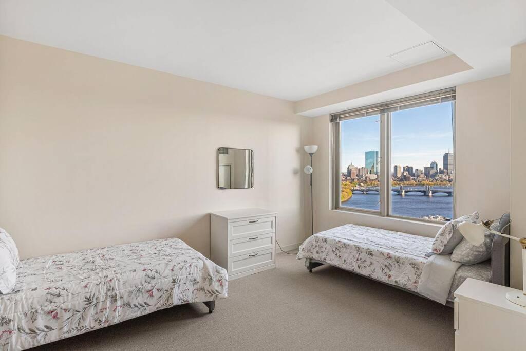 Tranquil 2 Bedroom 2ba With Stunning Views *