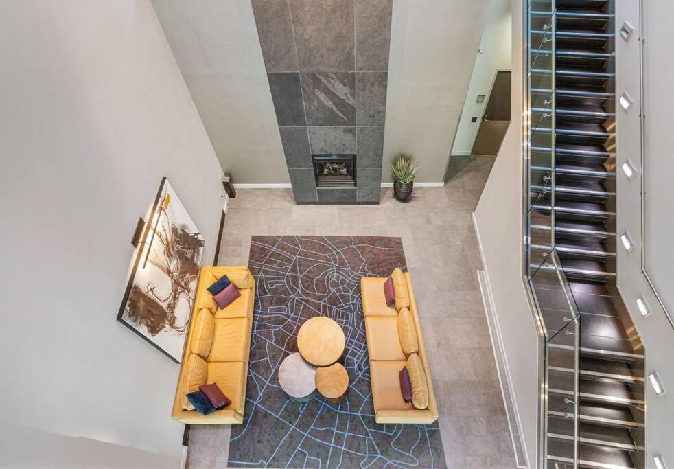 Tranquil 2 Bedroom 2ba With Stunning Views Apartment Boston