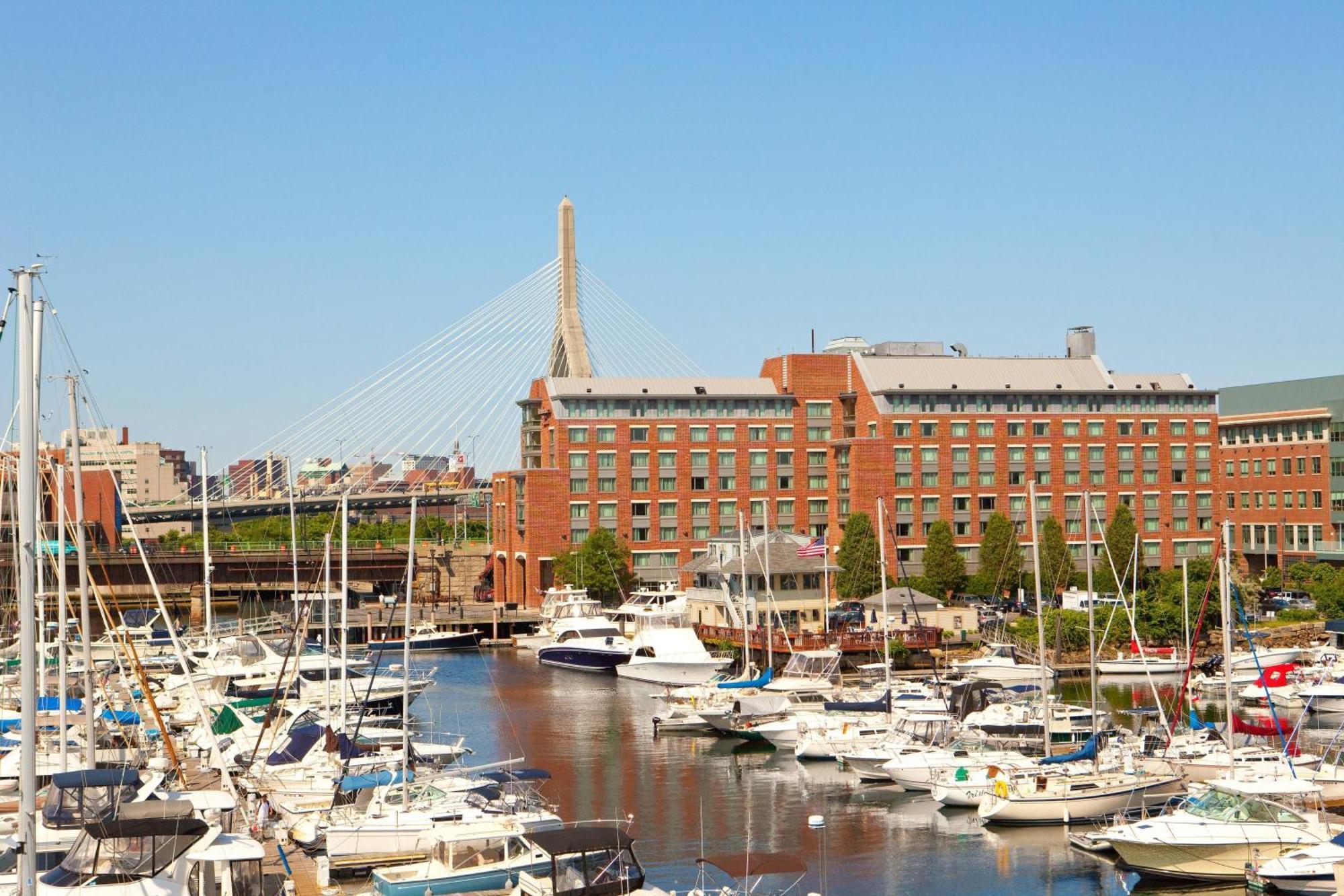 By Marriott Harbor On Tudor Wharf Hotel