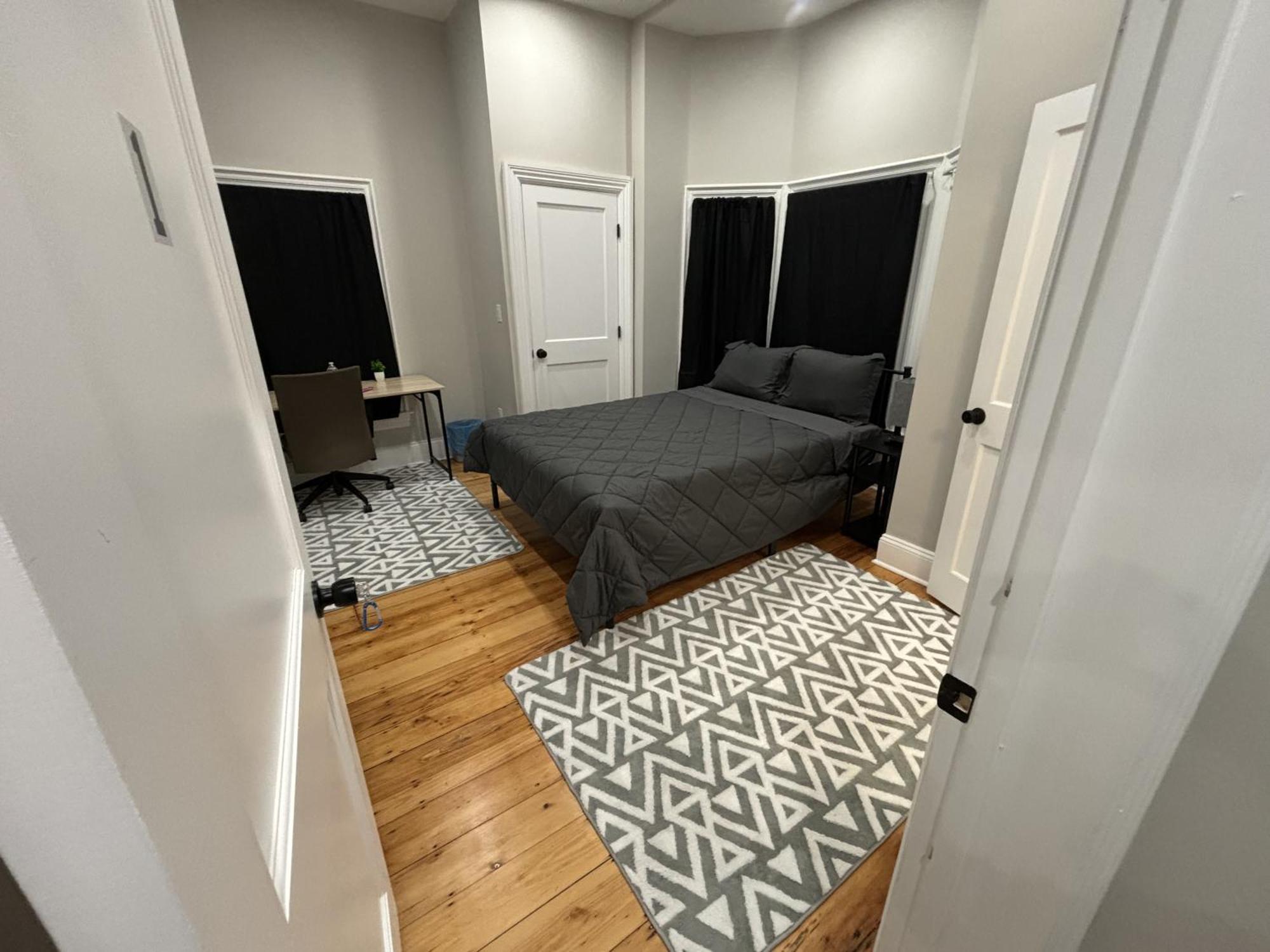 In - 3 Locations In Dorchester Homestay Boston
