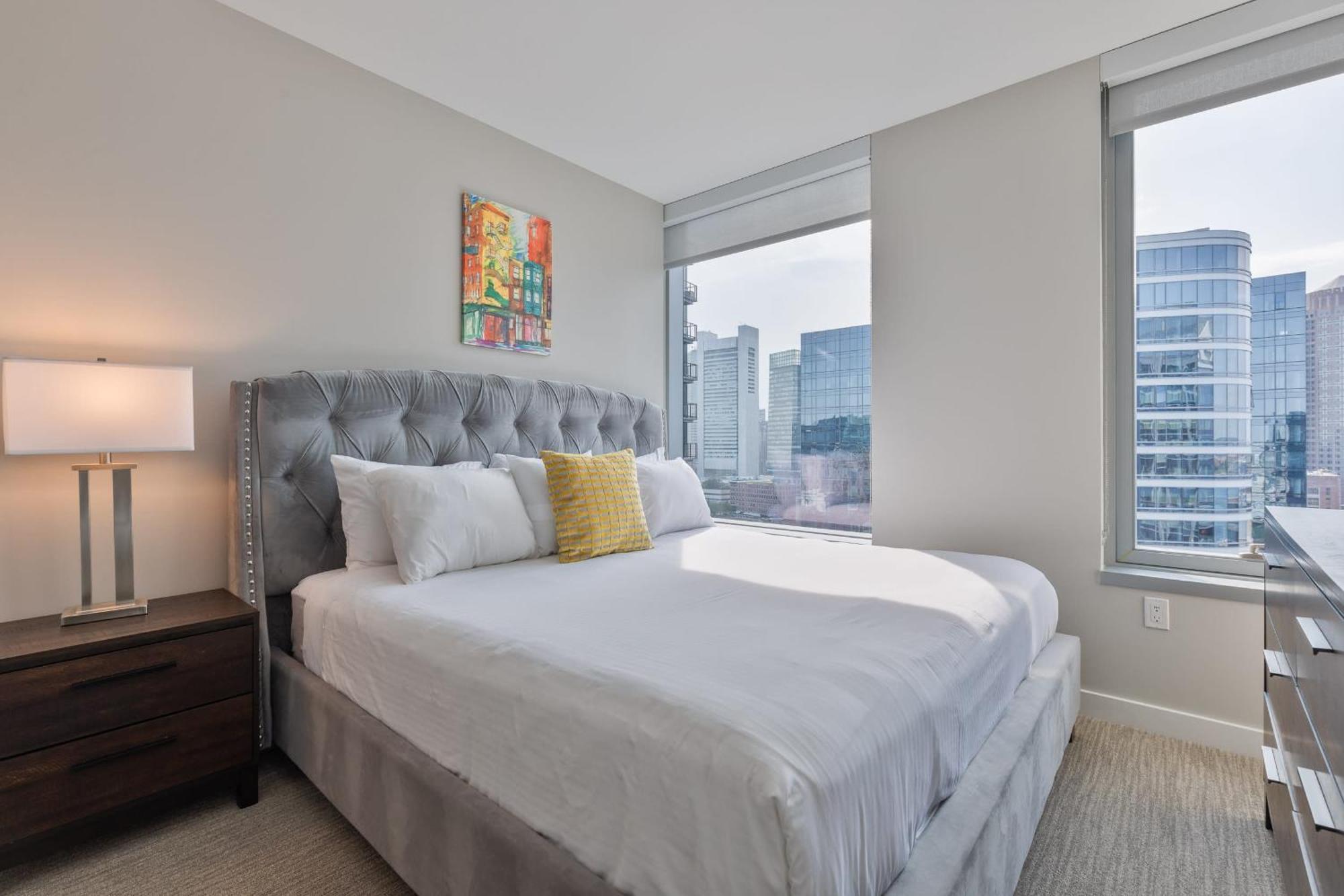 Luxury With Balcony In Seaport - Via-1524 Apartment Boston