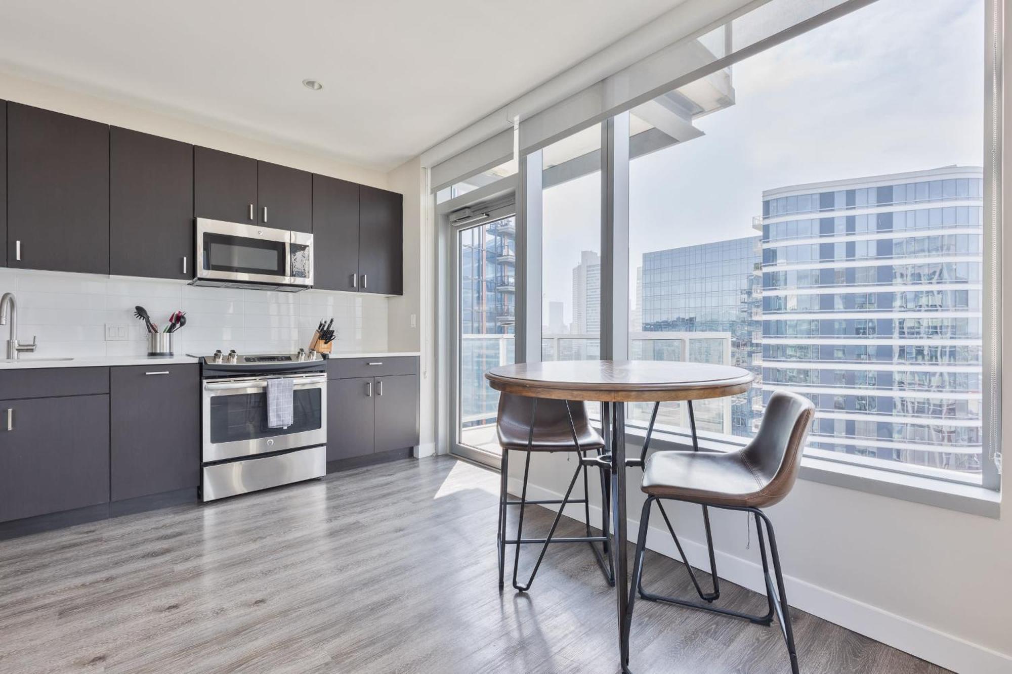 Apartment Luxury With Balcony In Seaport - Via-1524 Boston