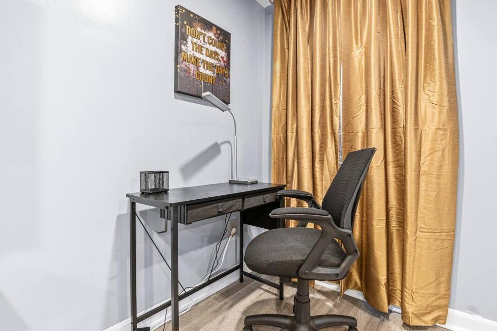 Apartment Luxe And Spacious 3bd 2ba W Free Parking