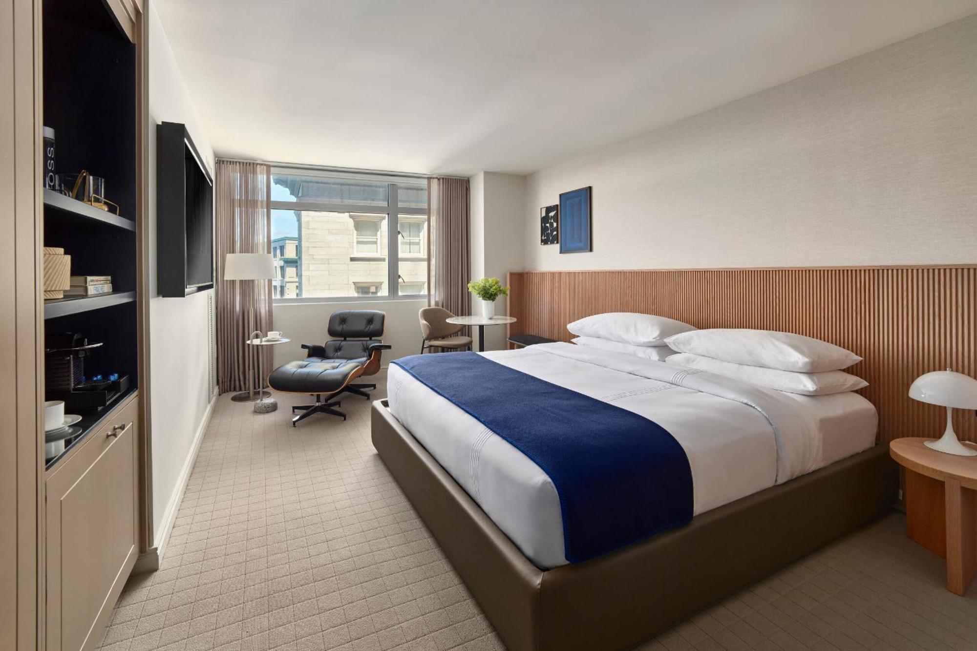 Aka Common Hotel 4*