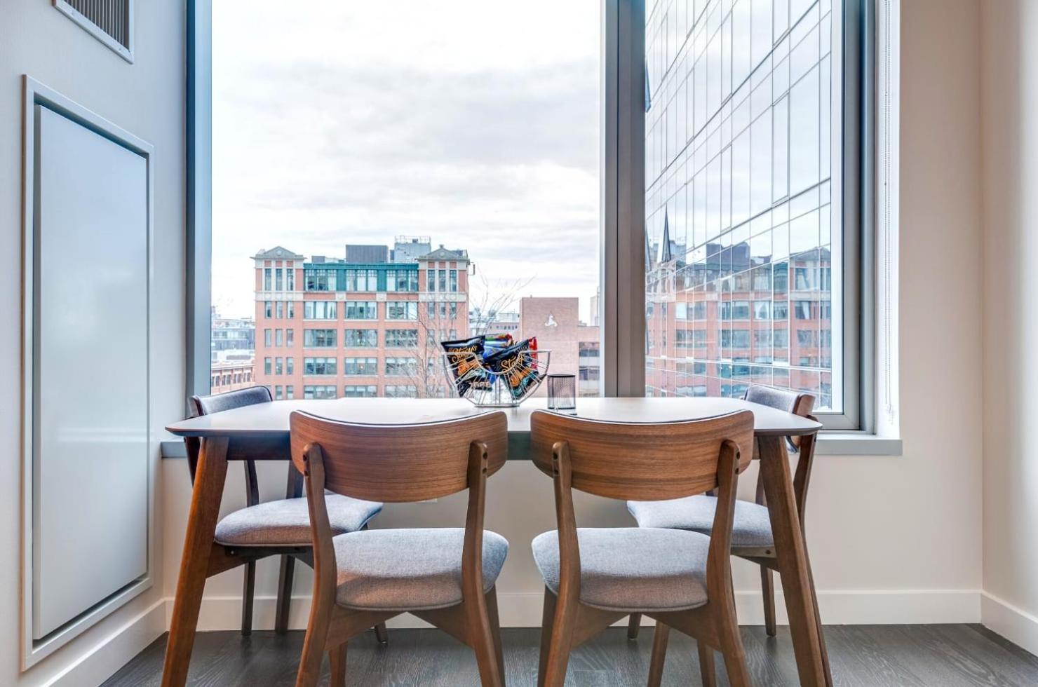 Apartment Luxury In The Heart Of Seaport - Ben-605