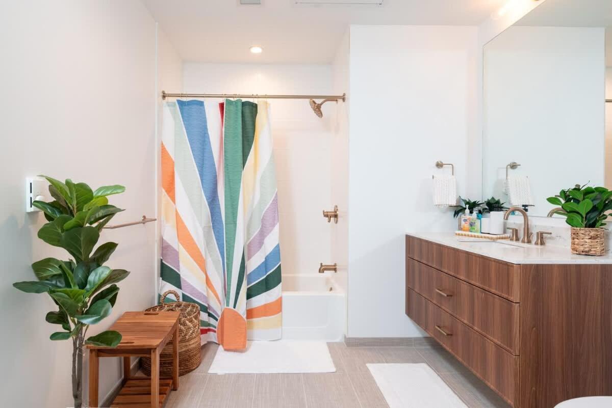 Apartment Back-bay Upscale Penthouse W Roof-top Boston