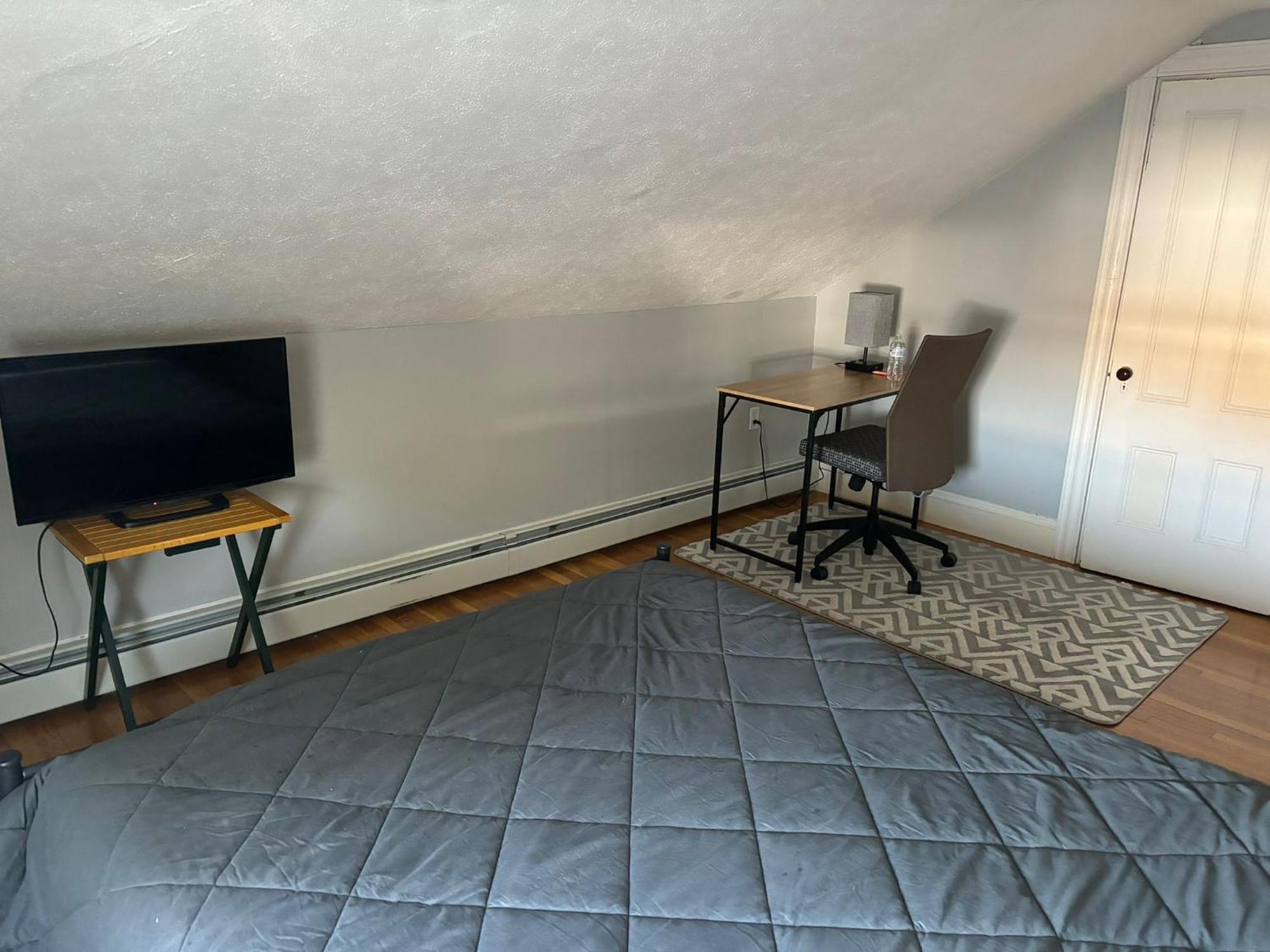 Homestay Near Downtown - Andrew Station Area