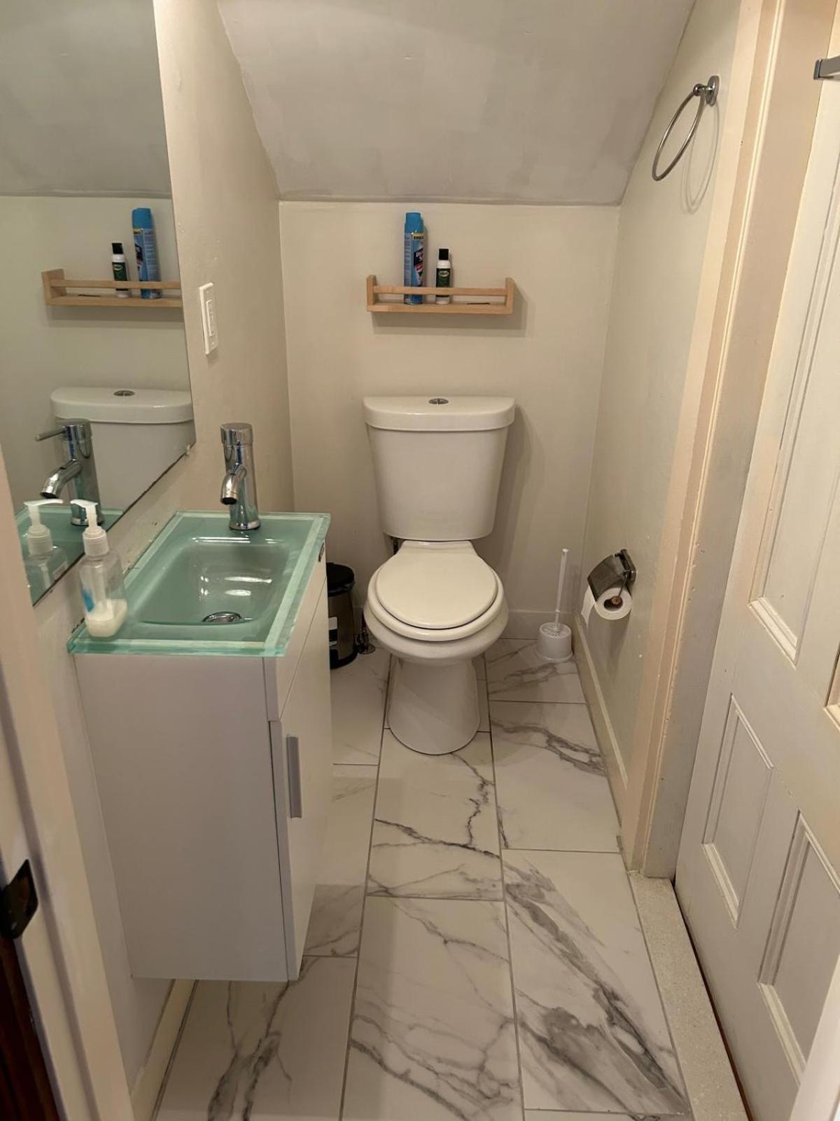 Near Downtown - Andrew Station Area Homestay