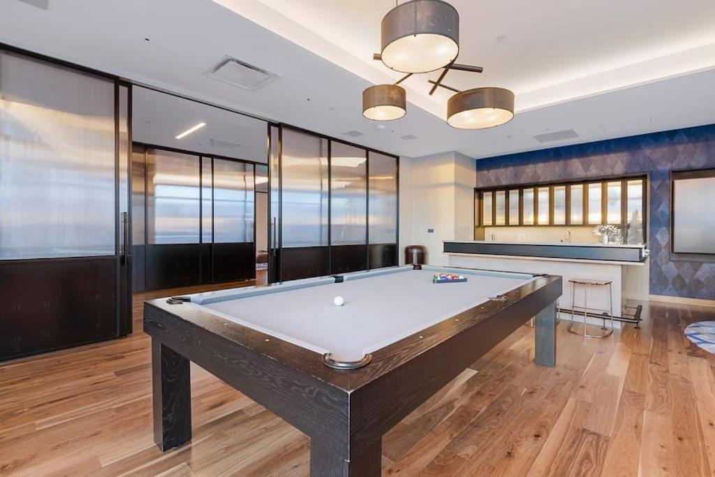 Apartment High-end 2br 2ba Unit In Seaport