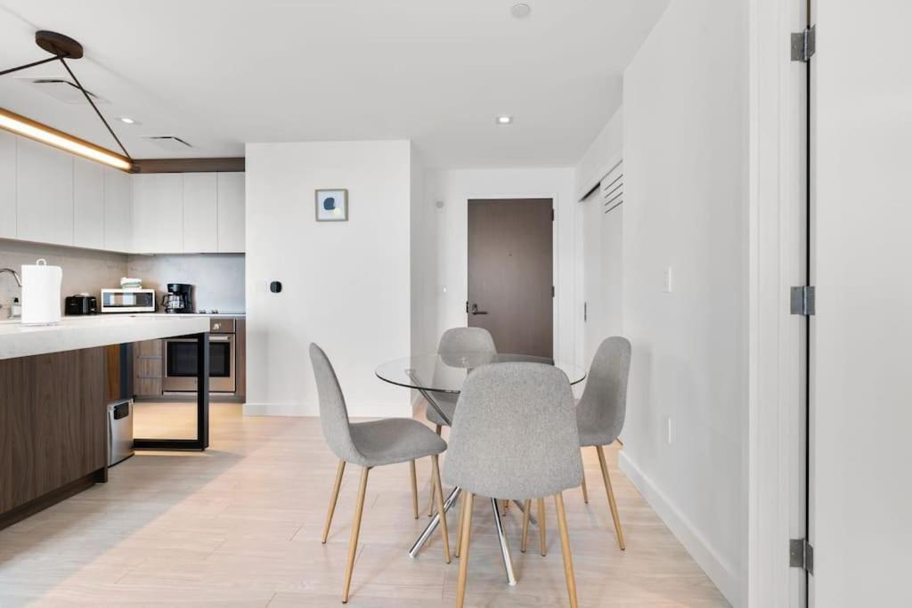 High-end 2br 2ba Unit In Seaport * Boston