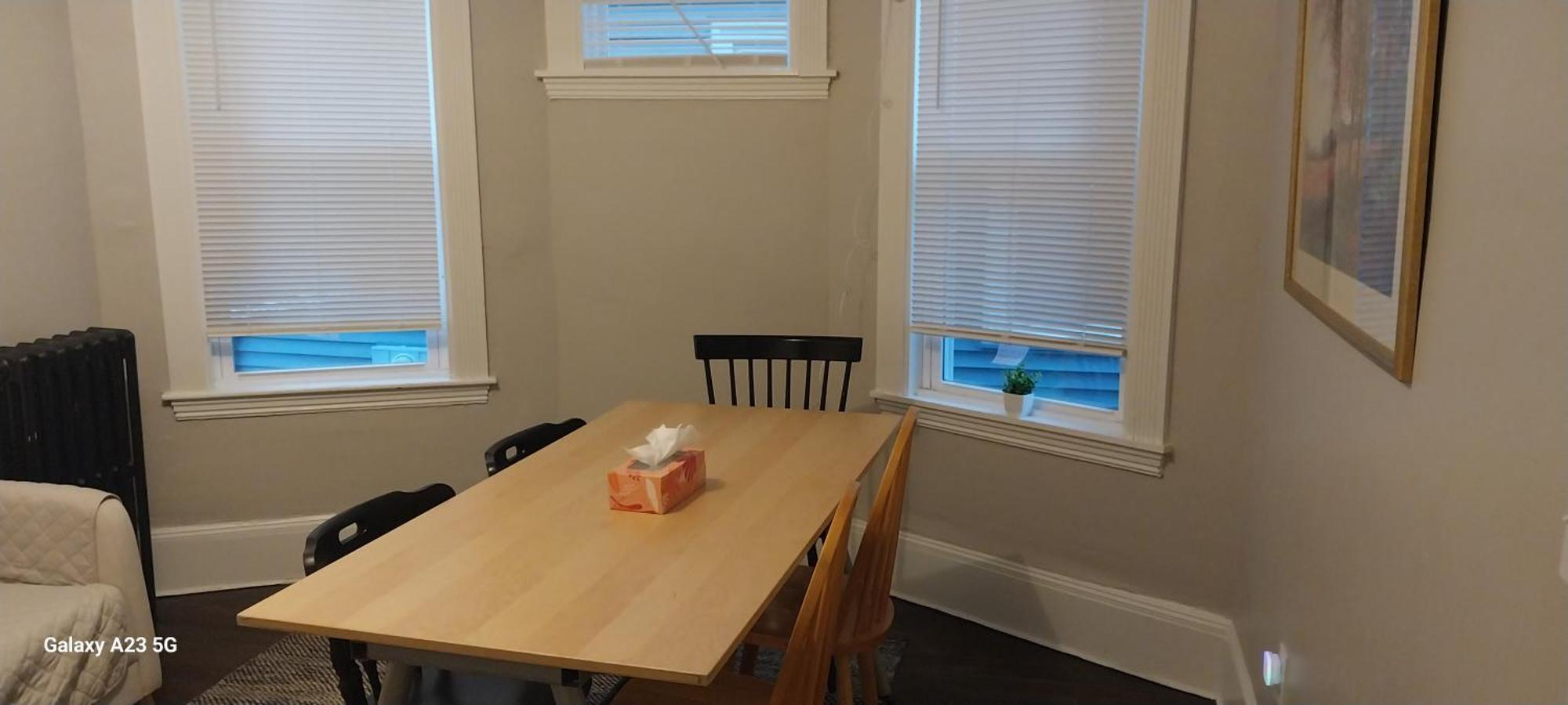Homestay In - Dorchester Fields Corner Area