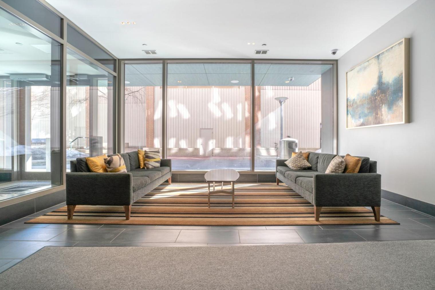 Back Bay 1br W Gym Doorman Nr Copley Mall Bos-249 Apartment