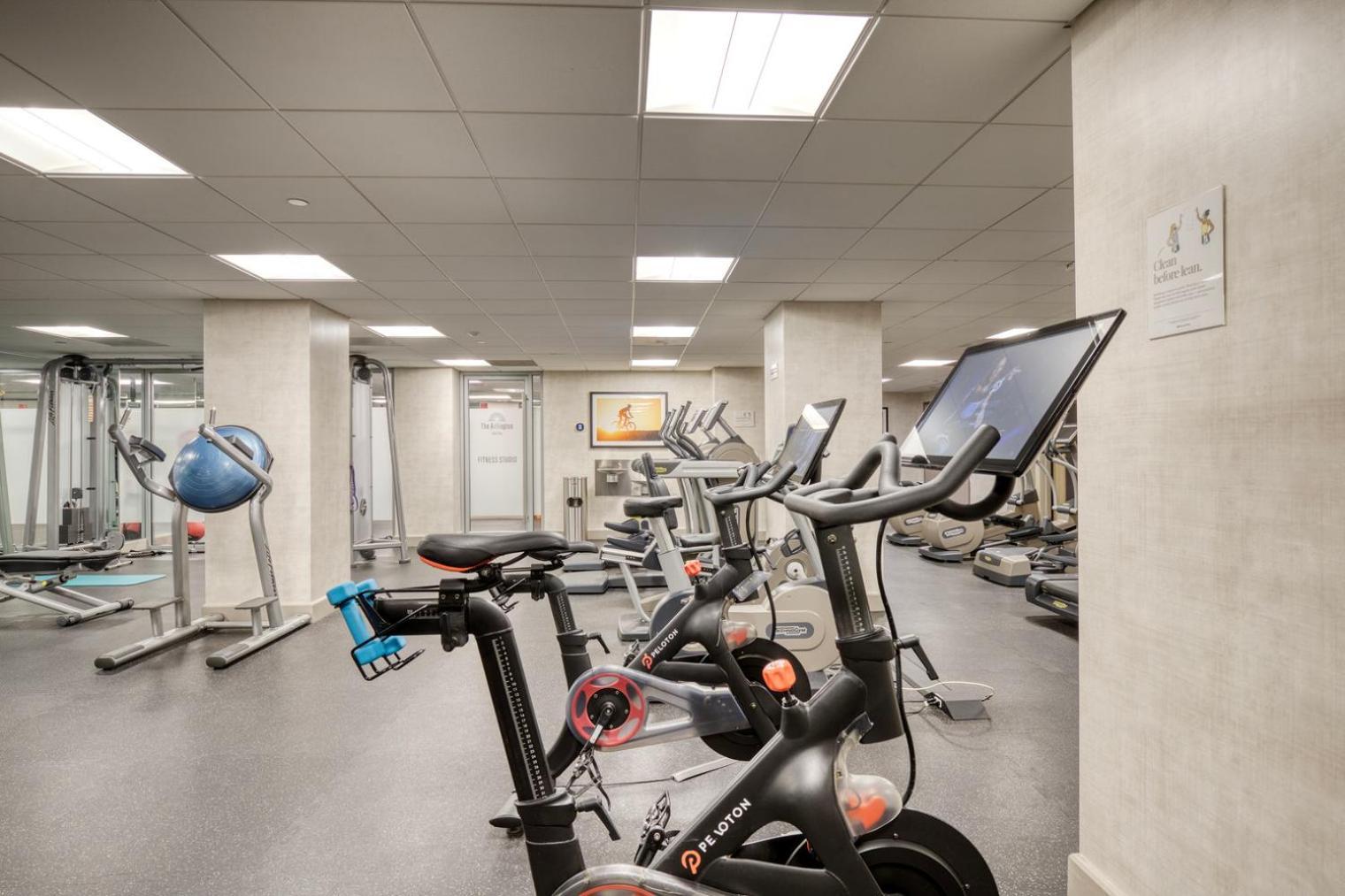 Back Bay 1br W Gym Nr Public Garden Bos-940 *